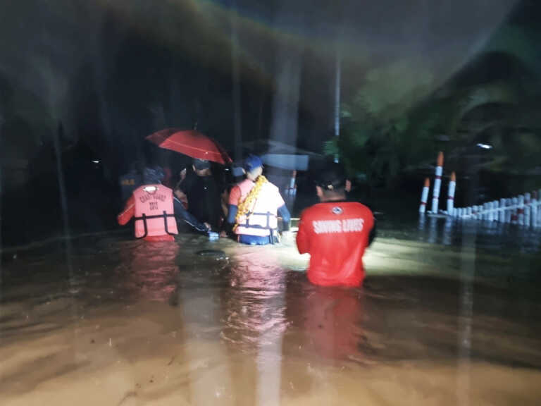 Φιλιππίνες: 25 νεκροί και 26 αγνοούμενοι από τις καταστροφικές πλημμύρες