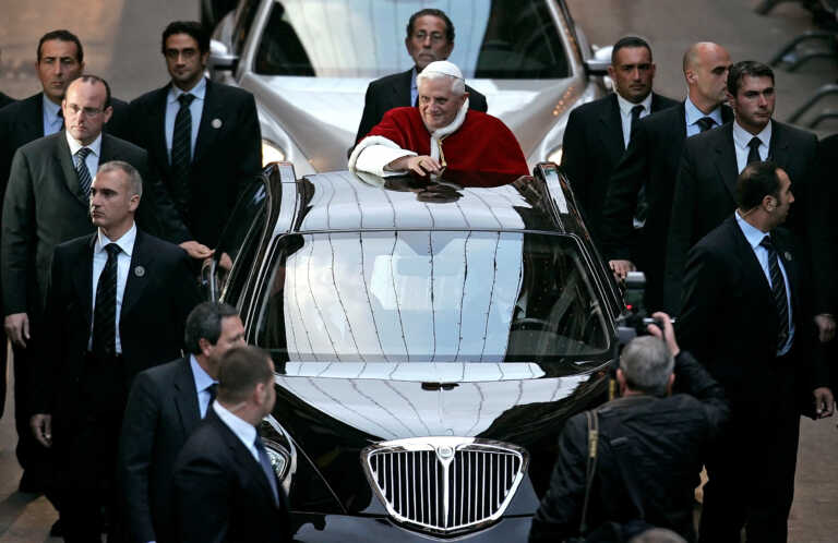 Στις 5 Ιανουαρίου η κηδεία του πρώην Πάπα Βενέδικτου