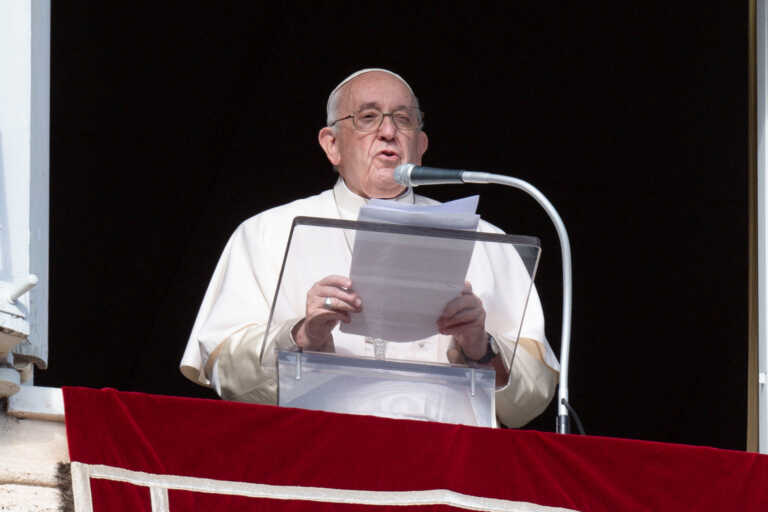 Επιστροφή θραυσμάτων του Παρθενώνα από το Βατικανό: Η σημασία της χειρονομίας του Πάπα Φραγκίσκου