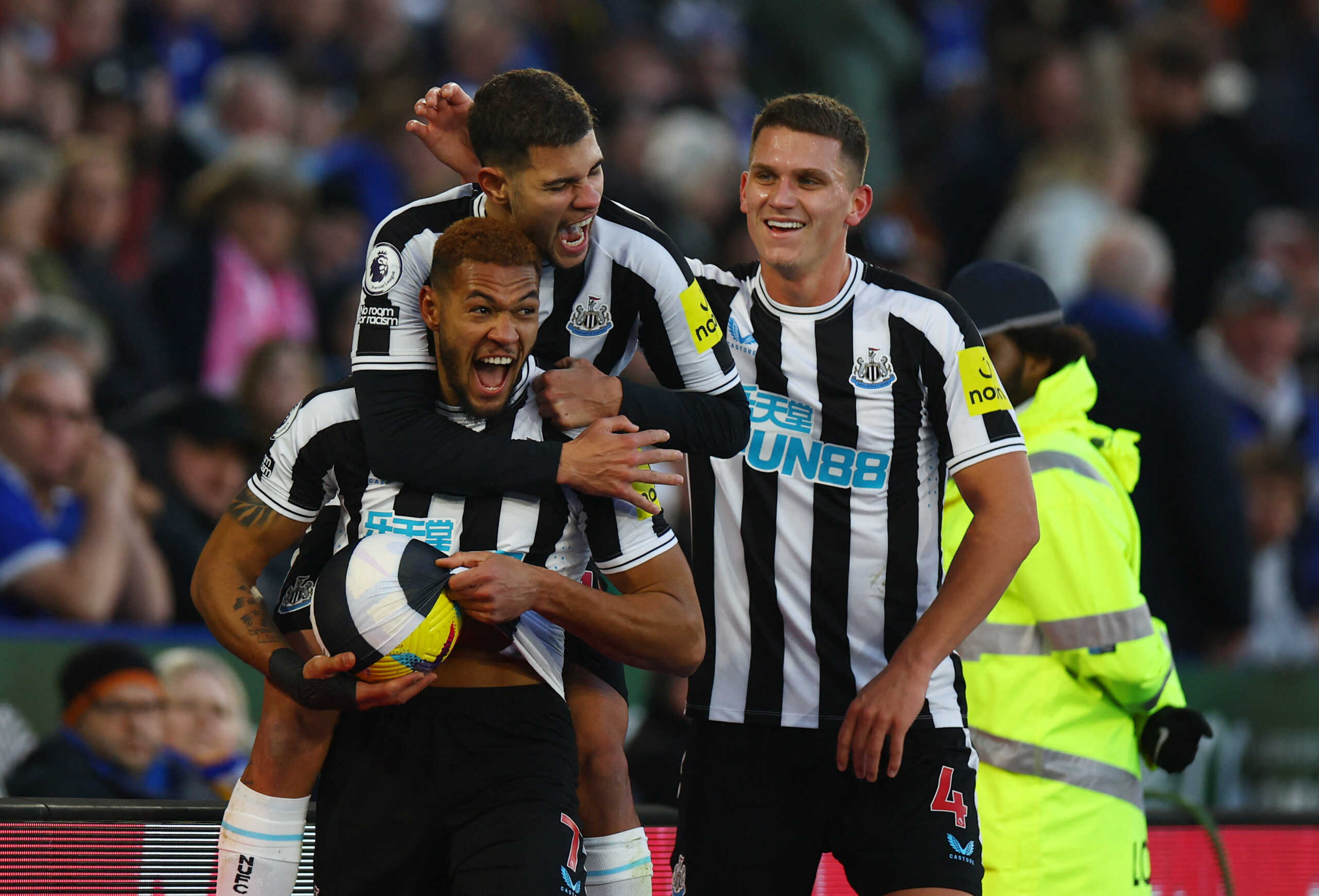 Soccer Football - Premier League - Leicester City v Newcastle United - King Power Stadium, Leicester, Britain - December 26, 2022 Newcastle United's Joelinton celebrates scoring their third goal with teammates REUTERS