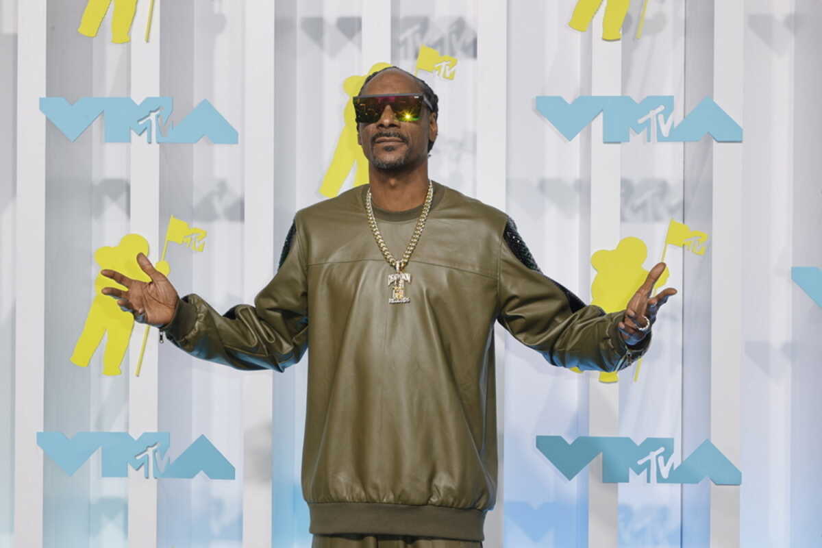 Twitter: Ο Snoop Dogg θέτει υποψηφιότητα να το αγοράσει μετά τον Έλον Μασκ