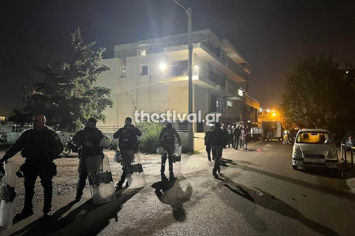 Θεσσαλονίκη: Βόμβες μολότοφ στο κτίριο της Υποδιεύθυνσης Οικονομικής Αστυνομίας