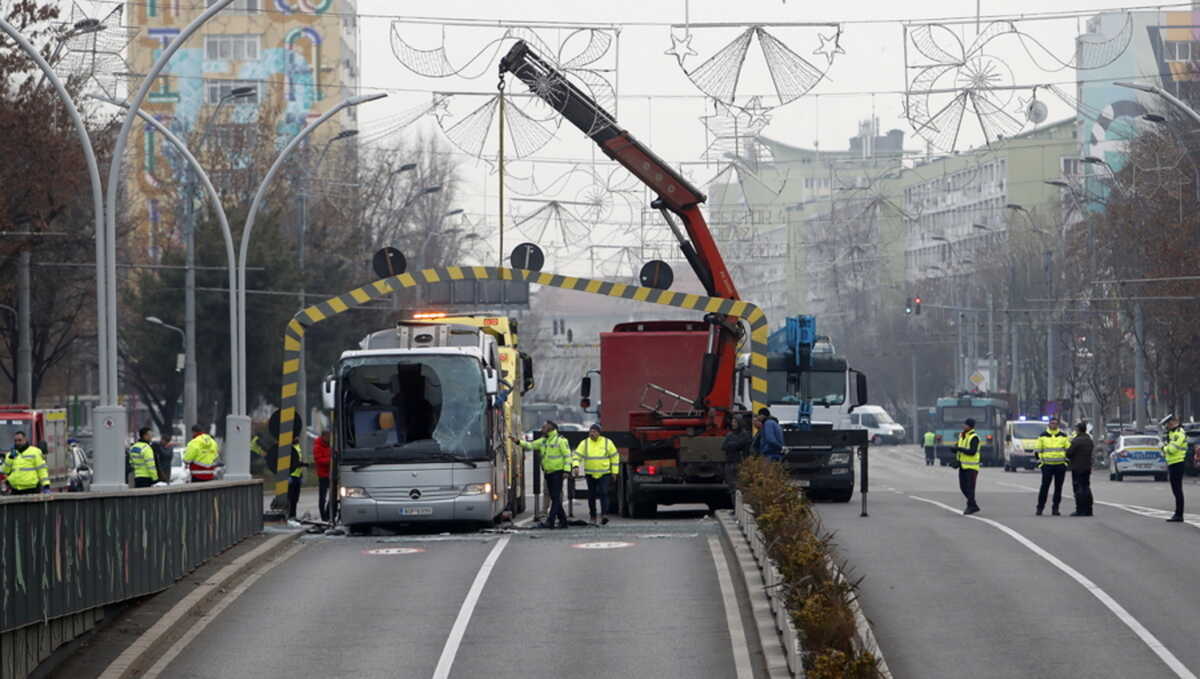 Τροχαίο στο Βουκουρέστι: Οι παγίδες στο δρόμο του μοιραίου λεωφορείου – Η ανάλυση του δυστυχήματος