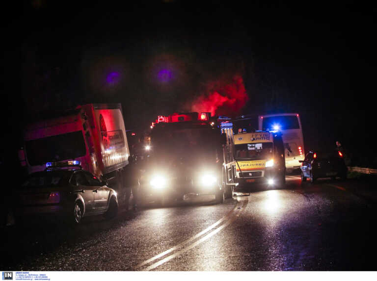 Σκοτώθηκε 27χρονος μοτοσικλετιστής στη Νάουσα - Χτυπήθηκε από φορτηγό που οδηγούσε 80χρονος