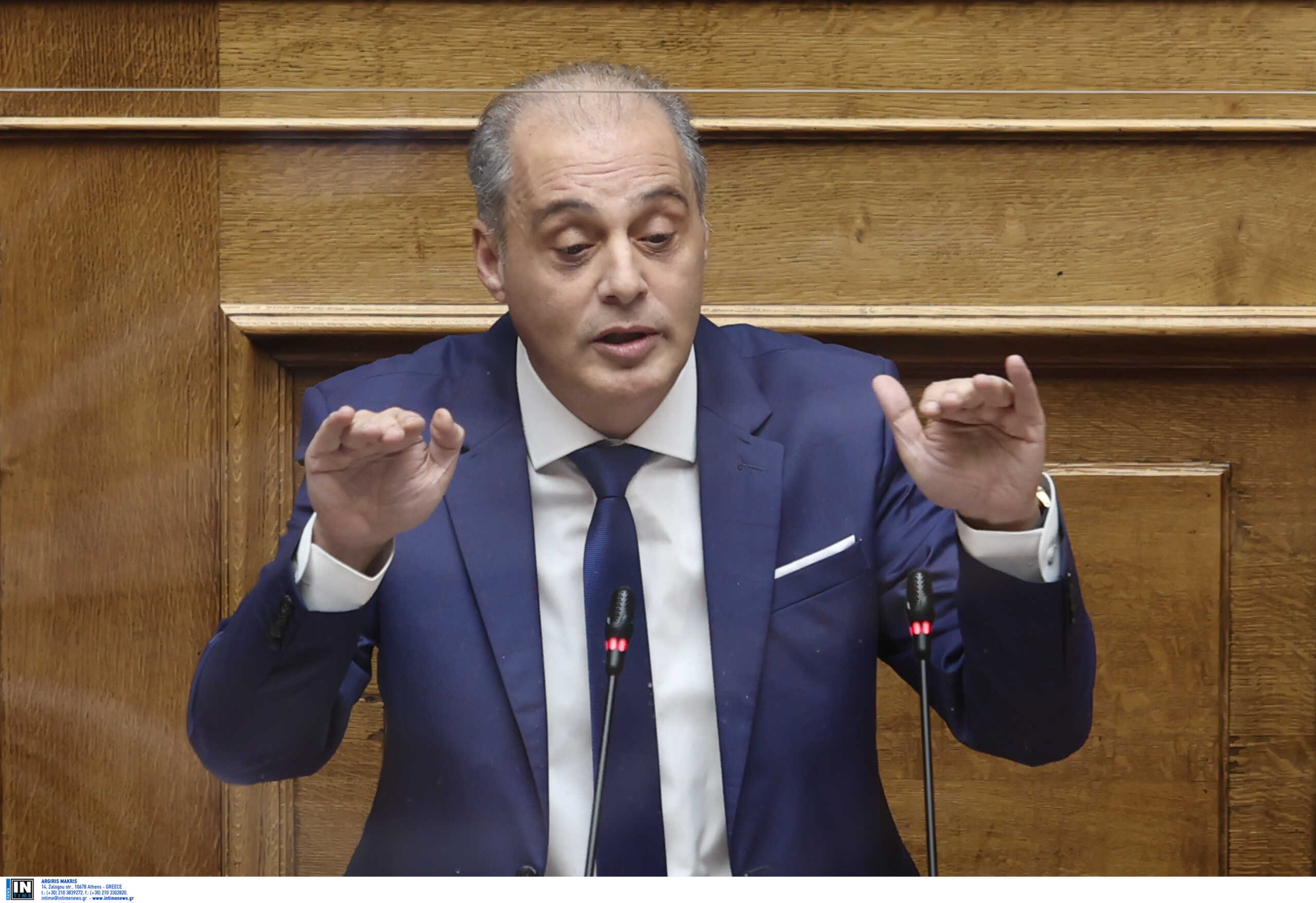 Προϋπολογισμός 2023 – Βελόπουλος: Ζήτησε να ψηφιστεί η ΝΔ – Επικό σαρδάμ του αρχηγού της Ελληνικής Λύσης
