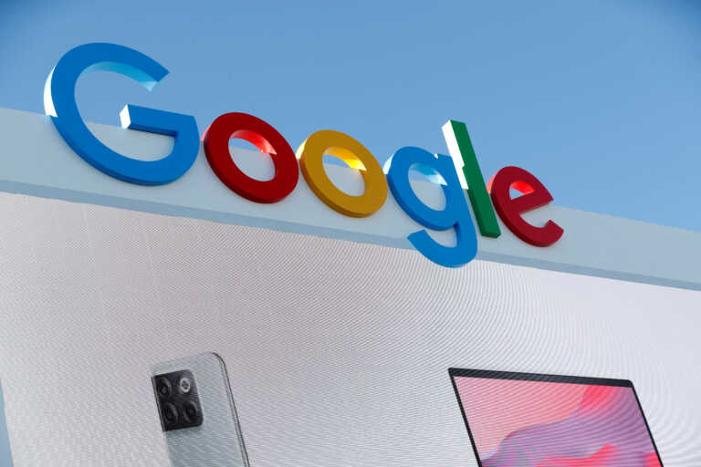 Η κυβέρνηση και οκτώ Πολιτείες των ΗΠΑ προσέφυγαν κατά της Google