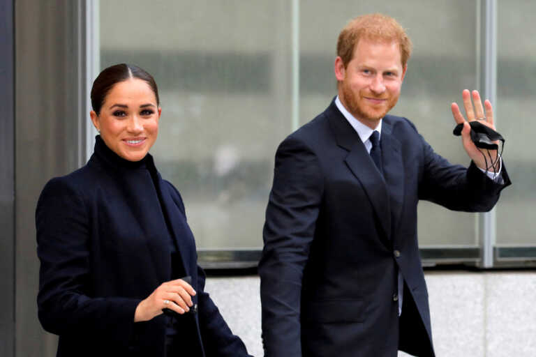 Η Meghan Markle και ο πρίγκιπας Χάρι έχουν «χωριστές ζωές», σύμφωνα με βασιλική σχολιάστρια στην Βρετανία