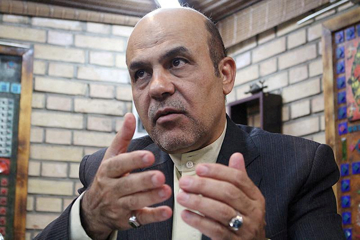 FILE PHOTO: Alireza Akbari, Iran's former deputy defence minister, speaks during an interview with Khabaronline in Tehran, Iran, in this undated picture obtained on January 12, 2023. Khabaronline