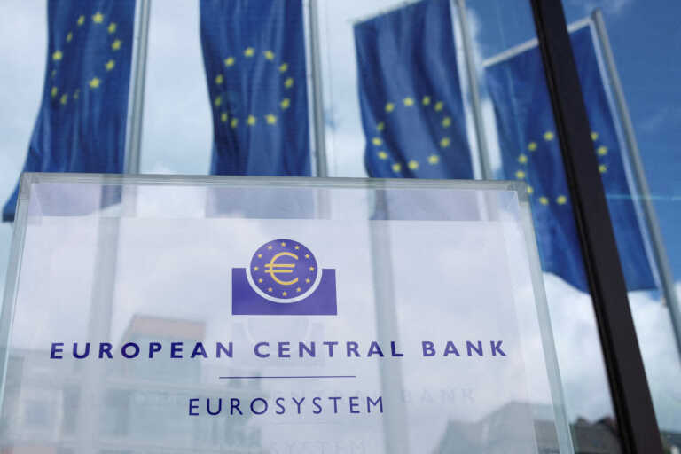 Αύξηση επιτοκίων ΕΚΤ: Κίνηση υψηλού ρίσκου με εξαιρετικά αμφίβολα αποτελέσματα και ισχυρή πίεση σε δανειολήπτες και τράπεζες