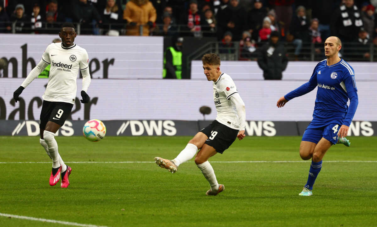 Soccer Football - Bundesliga - Eintracht Frankfurt v Schalke 04 - Deutsche Bank Park, Frankfurt, Germany - January 21, 2023 Eintracht Frankfurt's Jesper Lindstrom scores their first goal REUTERS