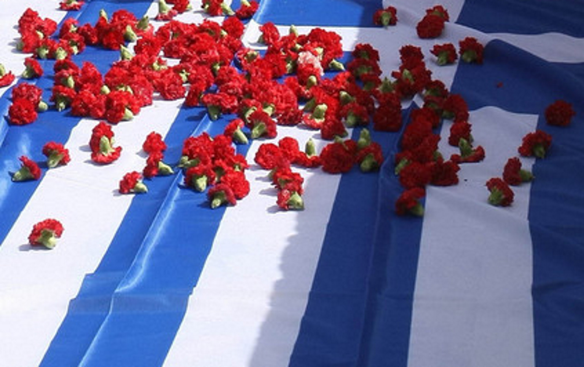 Παρουσία του προέδρου της Δημοκρατίας πραγματοποιήθηκαν σήμερα οι εκδηλώσεις μνήμης για την 65η απέτειο του ολοκαυτώματος των χωριών της Βιάννου.Κυριακή 14 Σεπτεμβρίου 2008.
