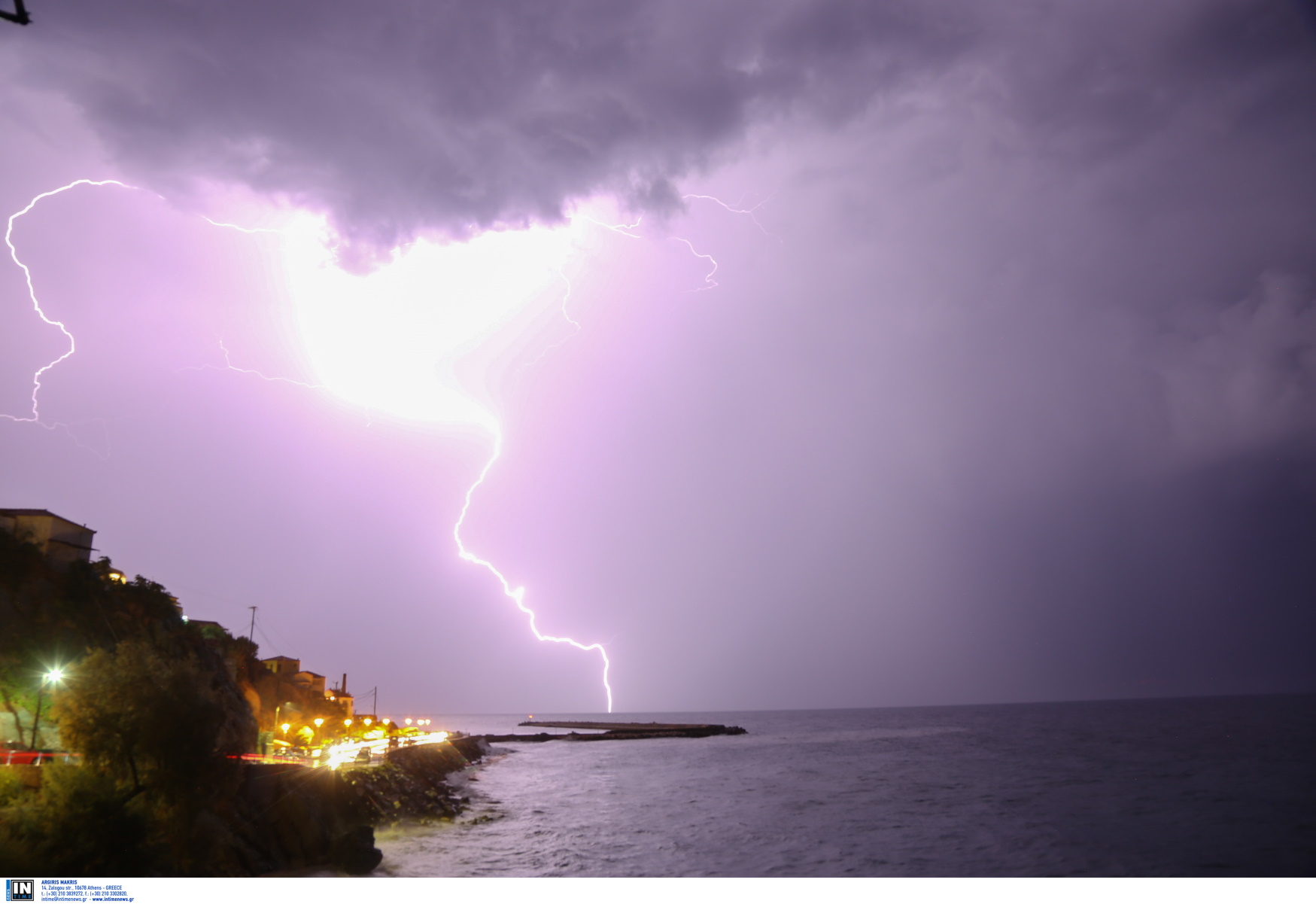 Καιρός – Meteo: Βροχές και σποραδικές καταιγίδες την Μεγάλη Παρασκευή – Οι περιοχές που θα επηρεαστούν