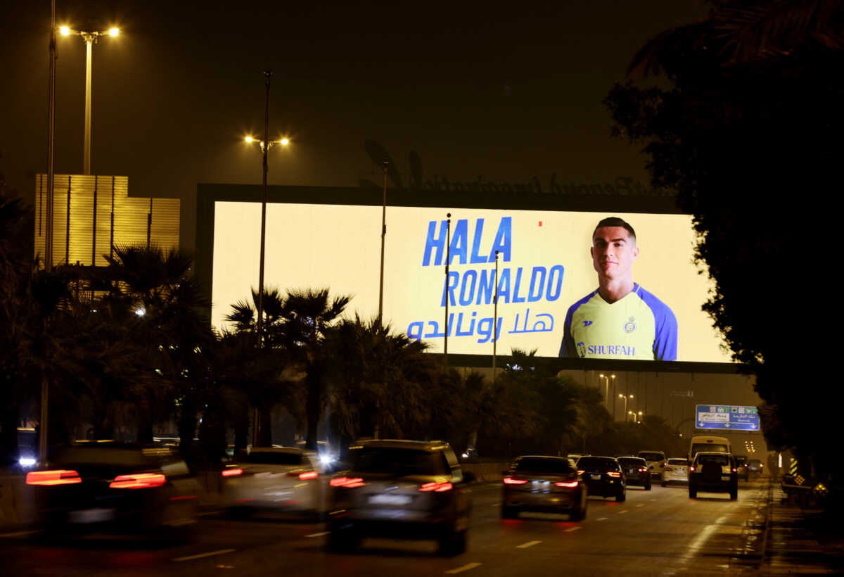 Soccer Football - Al Nassr's Cristiano Ronaldo arrives in Saudi Arabia - Riyadh, Saudi Arabia - January 3, 2023 A billboard is seen on the streets of Riyadh announcing the arrival of Cristiano Ronaldo to Al Nassr REUTERS