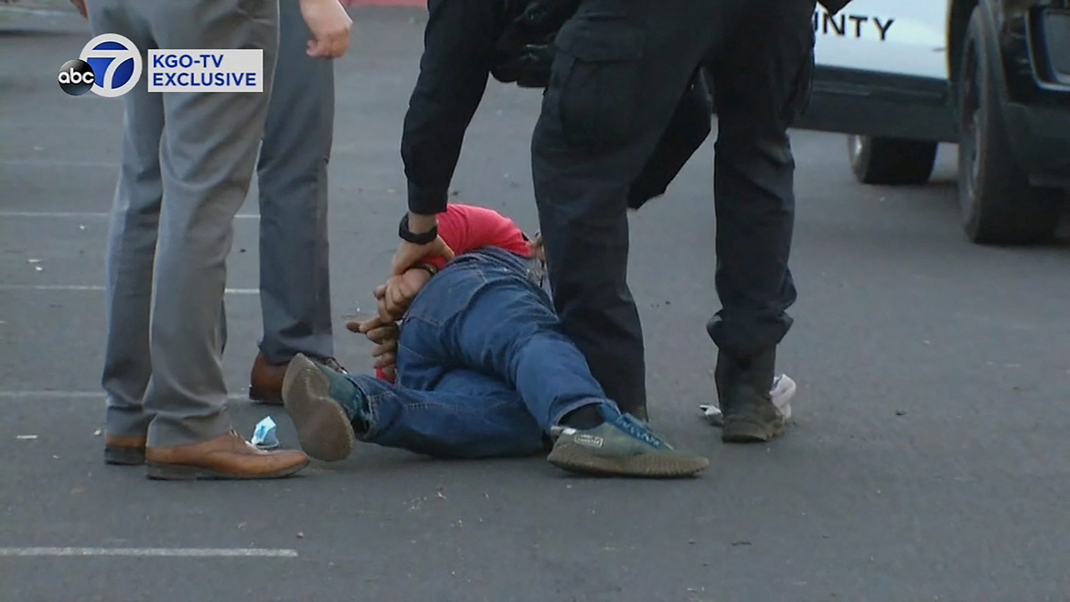 A suspect is arrested by law enforcement personnel after a mass shooting at two locations in the coastal northern California city of Half Moon Bay, California, U.S. January 23, 2023 in a still image from video.   ABC Affiliate KGO via REUTERS. NO RESALES. NO ARCHIVES. MANDATORY CREDIT. DO NOT OBSCURE KGO EXCLUSIVE CREDIT