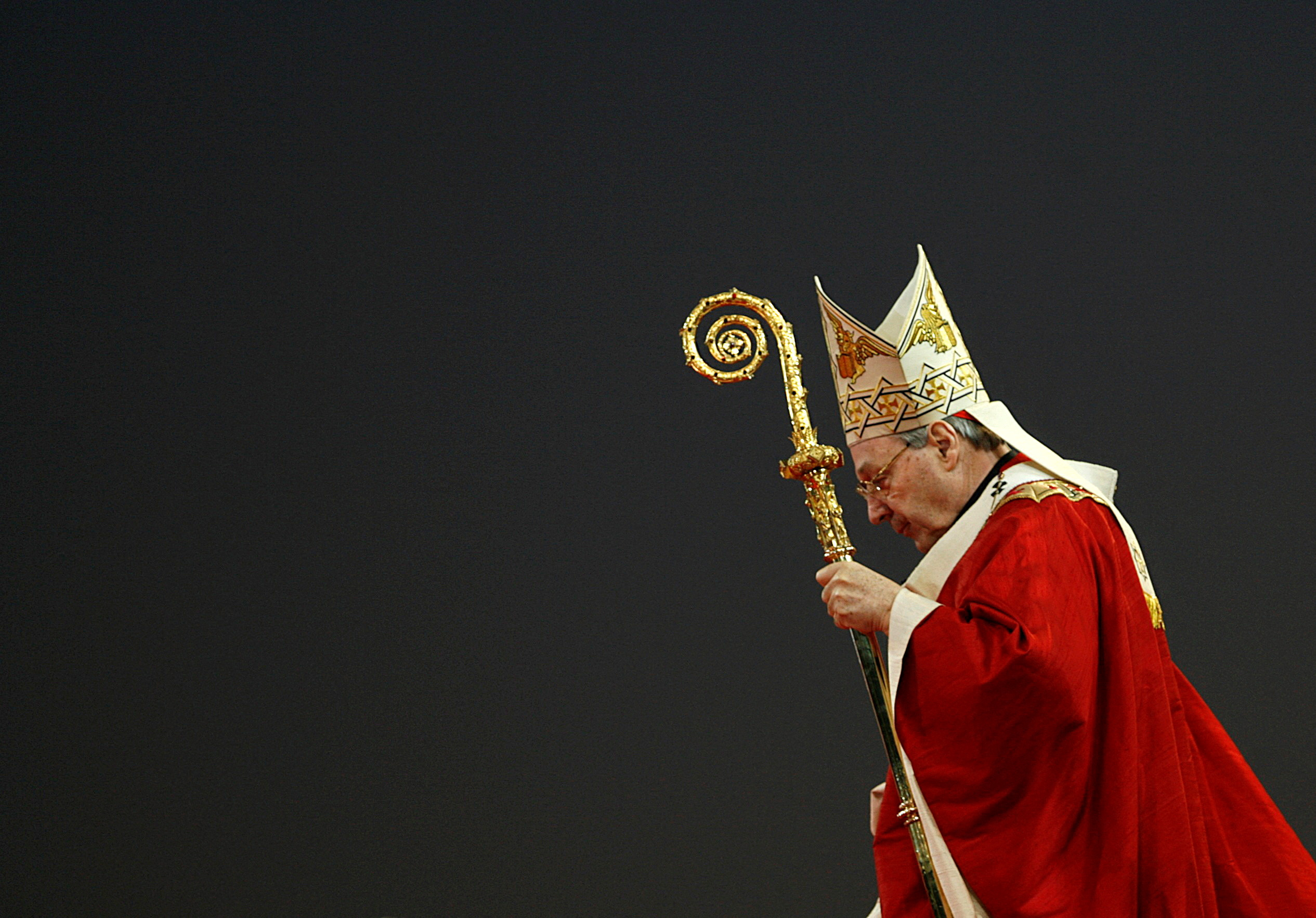 FILE PHOTO: Head of the Catholic Church in Australia Cardinal George Pell leads the World Youth Day opening mass in Sydney, Australia July 15, 2008.        REUTERS