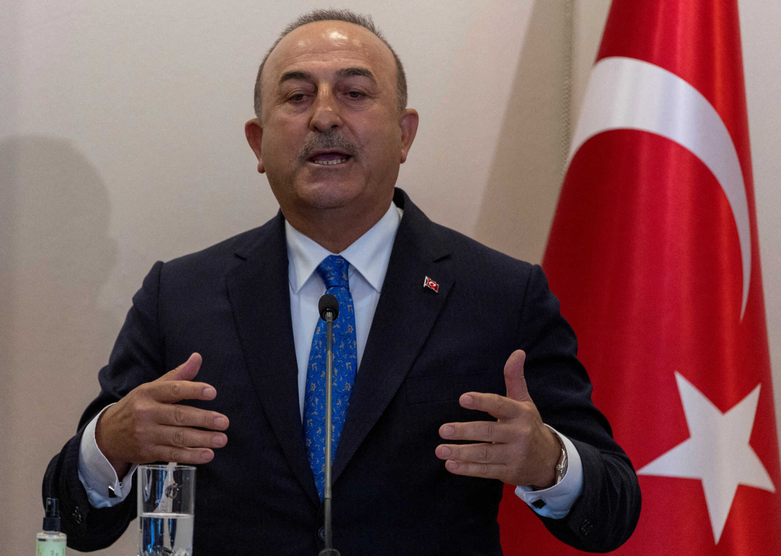 Τουρκία: «Εσκεμμένο» το κλείσιμο προξενείων στην Κωνσταντινούπολη λέει ο Τσαβούσογλου