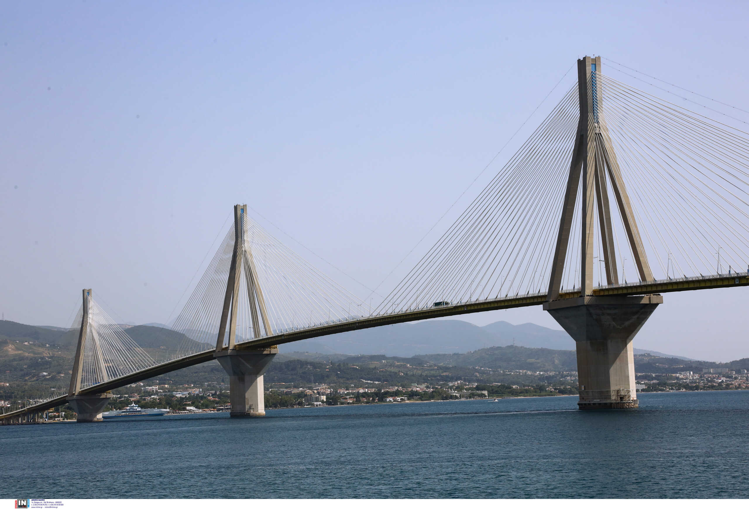 Γέφυρα Ρίου Αντιρρίου: Πρόλαβαν την αυτοκτονία 21χρονου – «Δεν χρειάζεται να φορέσετε μαύρα»