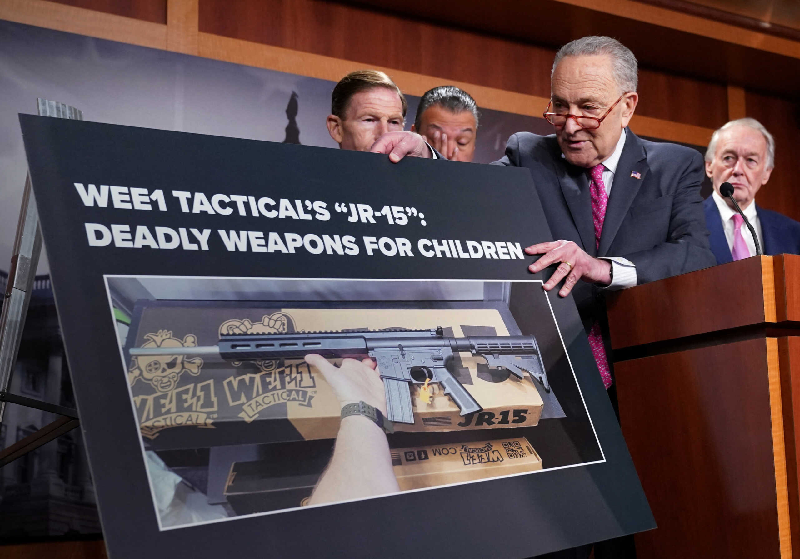ΗΠΑ: Έφτιαξαν ημιαυτόματο όπλο για παιδιά – Οργισμένη αντίδραση από τους Δημοκρατικούς