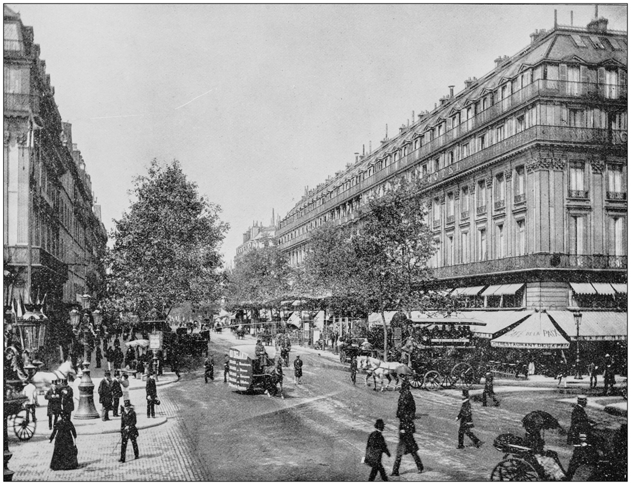 Франция 1800. 1890 Год Париж. Гранд отель Париж 19 век. Париж бульвар Осман 19 века. Фото Парижа 1890.
