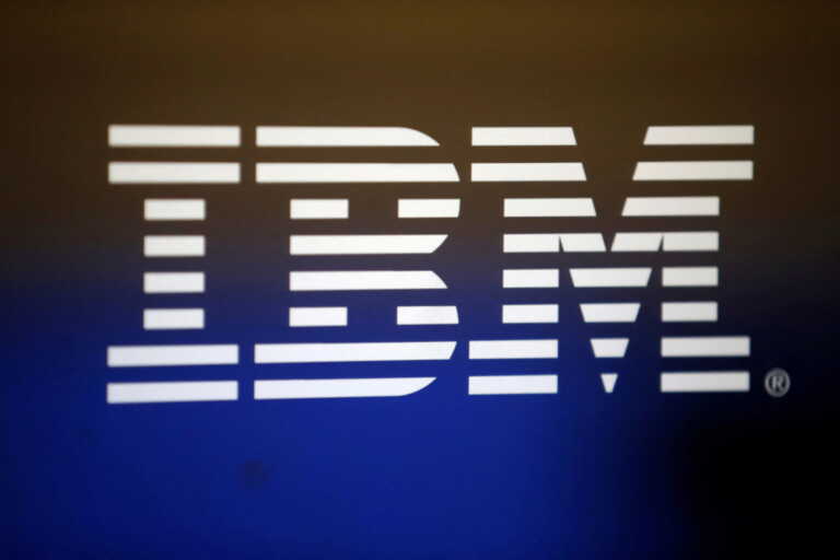 ΗΠΑ: Η IBM προχωρά σε 3.900 απολύσεις