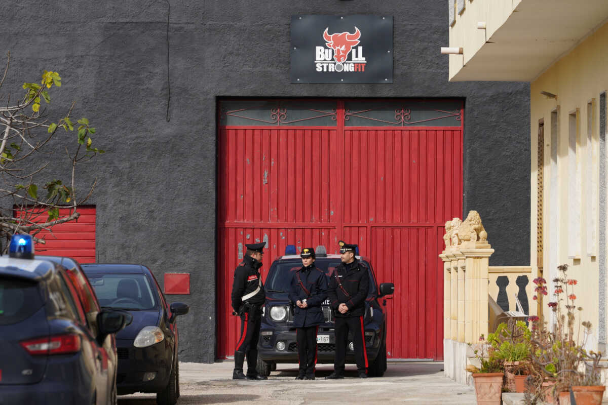 Carabinieri police stand guard near the hideout of Matteo Messina Denaro, Italy's most wanted mafia boss, after he was arrested, in the Sicilian town of Campobello di Mazara, Italy, January 17, 2023. REUTERS