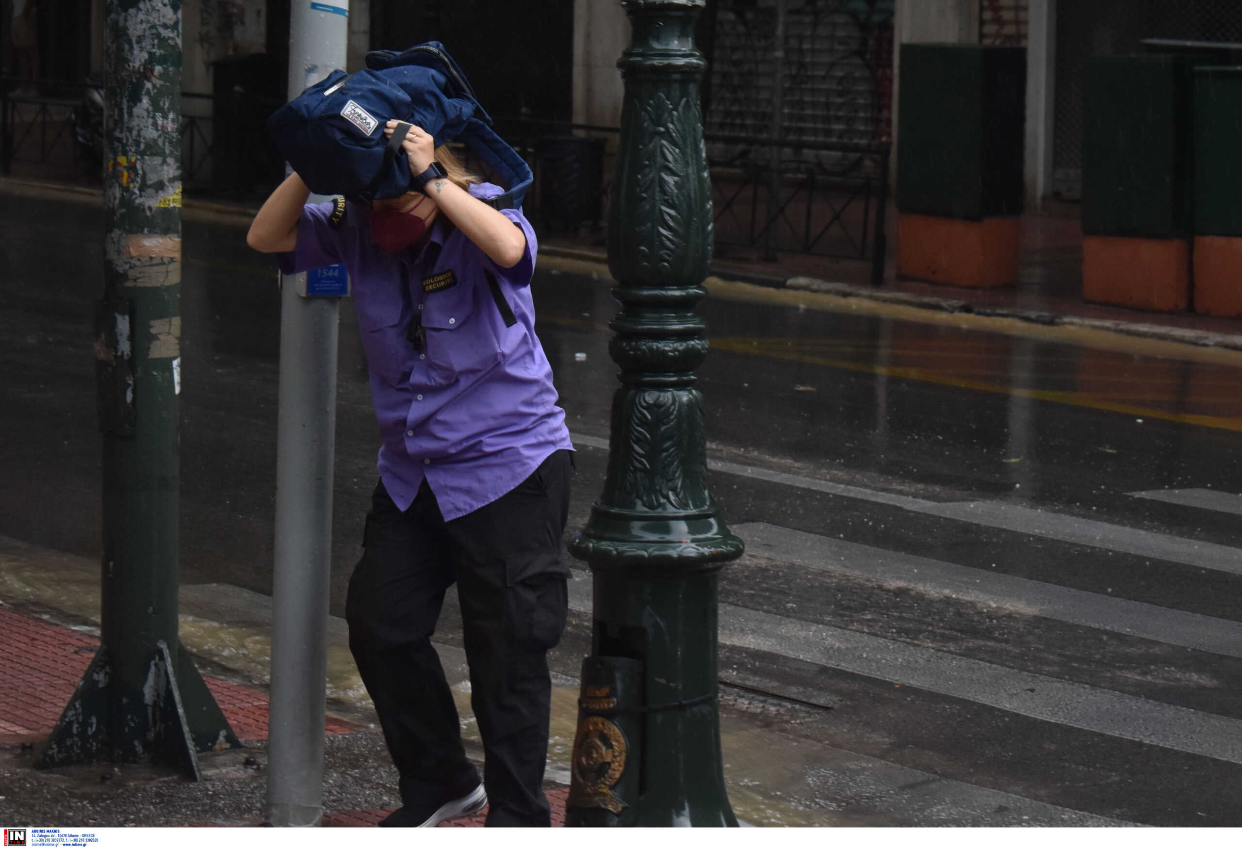 Καιρός – Meteo: Βροχές και καταιγίδες στις περισσότερες περιοχές της χώρας αύριο Τρίτη (24/1)