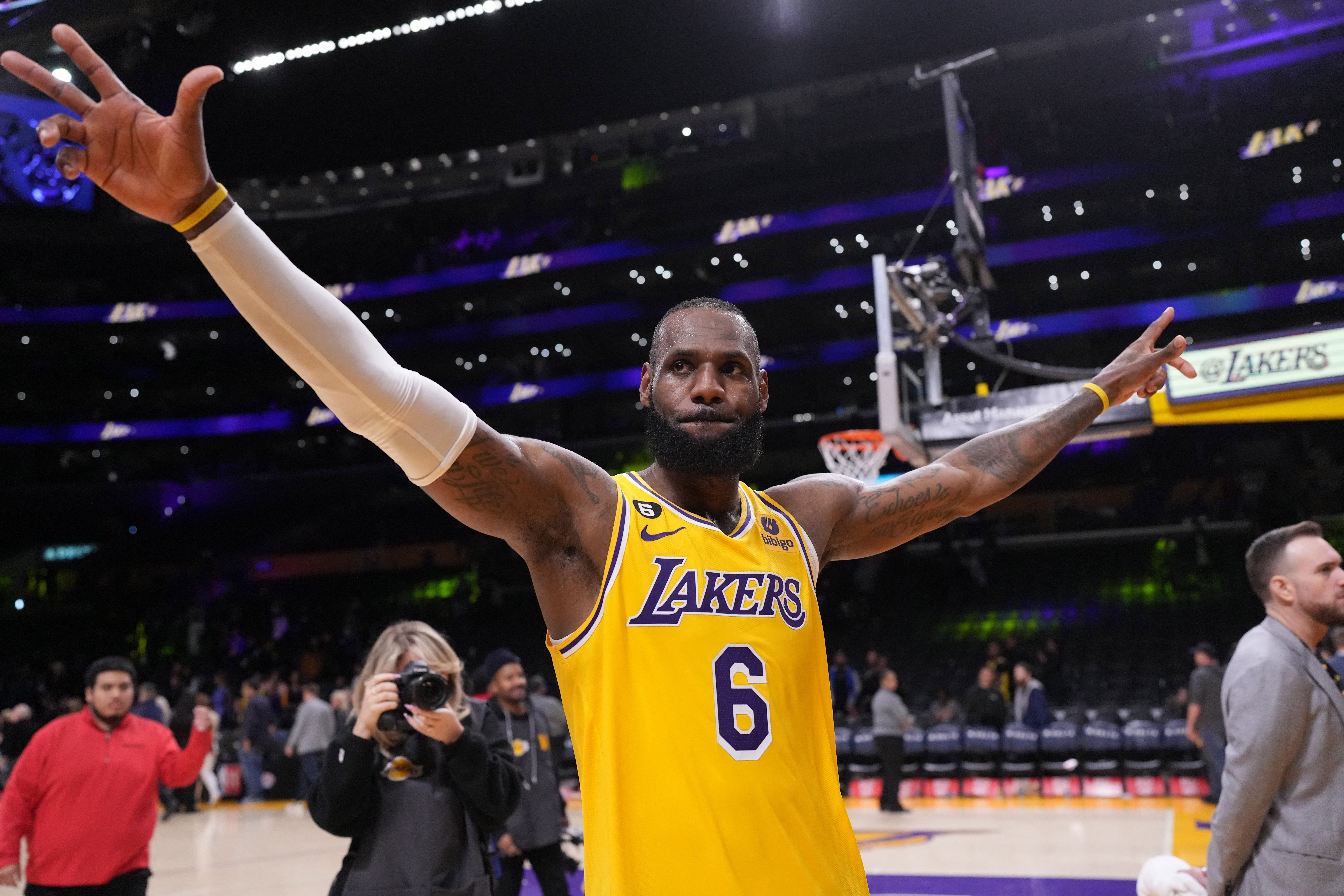 Jan 16, 2023; Los Angeles, California, USA; Los Angeles Lakers forward LeBron James (6) celebrates at the end of the game against the Houston Rockets at Crypto.com Arena. Mandatory Credit: Kirby Lee-USA TODAY Sports