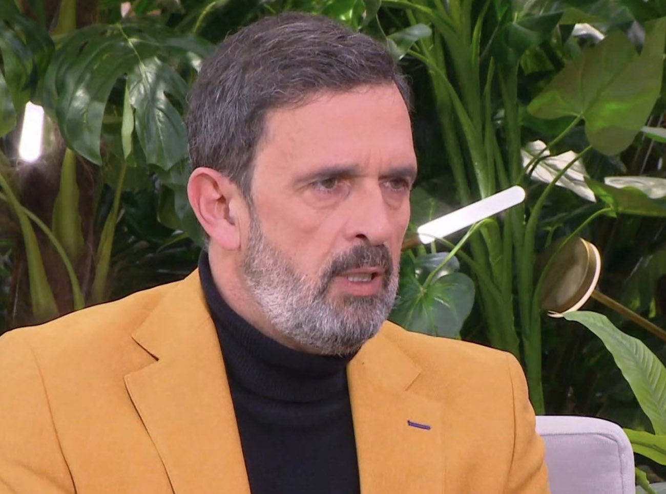 Λεωνίδας Κακούρης – spoiler για το «Μαύρο Ρόδο»: Ο Καστρινός θα ξαναβρεθεί στη Μονή
