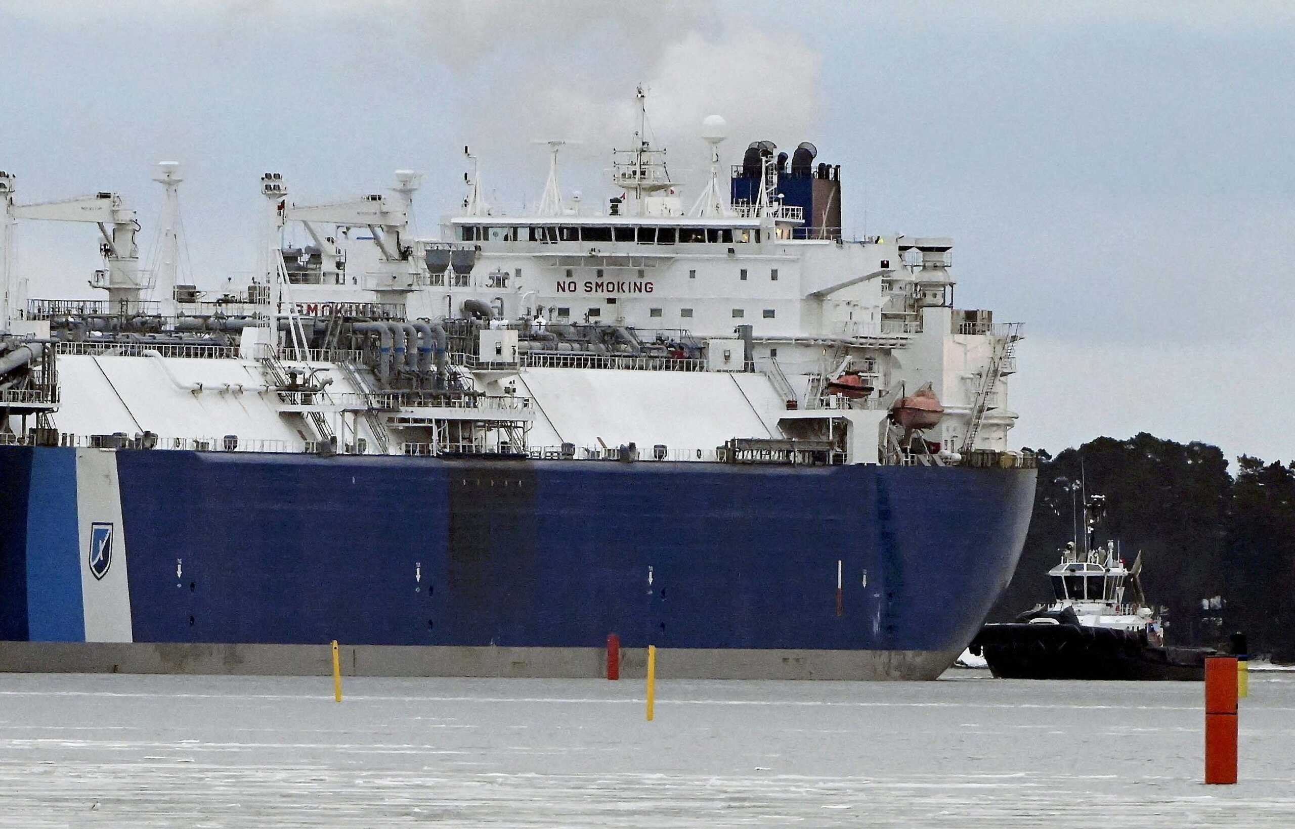 A tugboat and vessel FSRU Exemplar, the floating liquefied natural gas (LNG) terminal, chartered by Finland to replace Russian gas, arrives to the Inkoo port, west of Helsinki, December 28, 2022.  Lehtikuva
