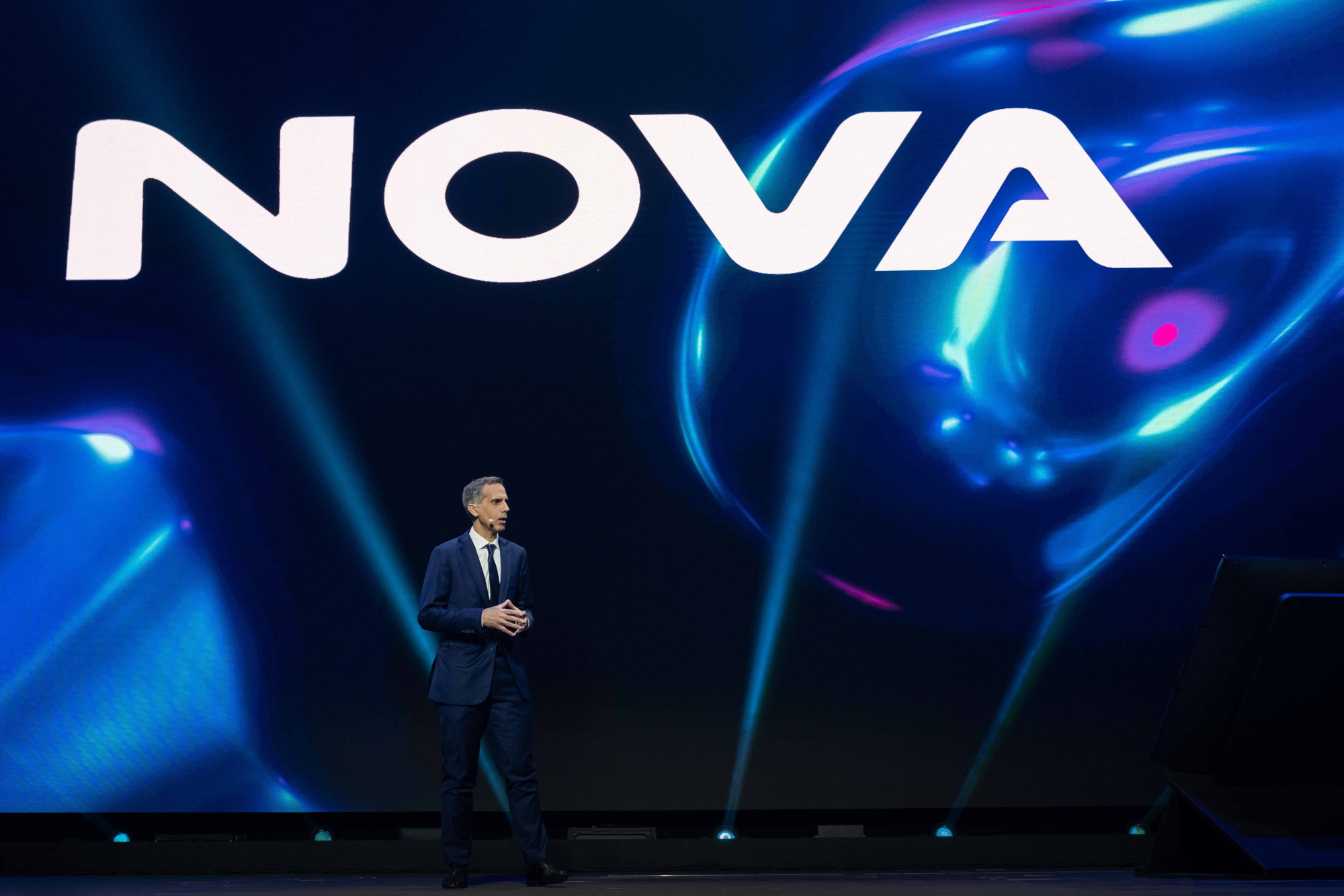 Nova: Ολοκληρώθηκε επίσημα η συγχώνευση με τη Wind – Η νέα τιμολογιακή πολιτική