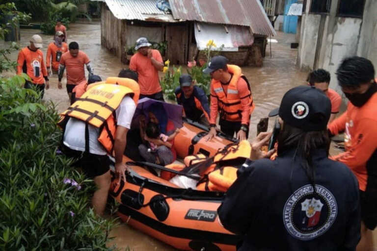 Φιλιππίνες: Τουλάχιστον 27 οι νεκροί από τις πλημμύρες του Ιανουαρίου