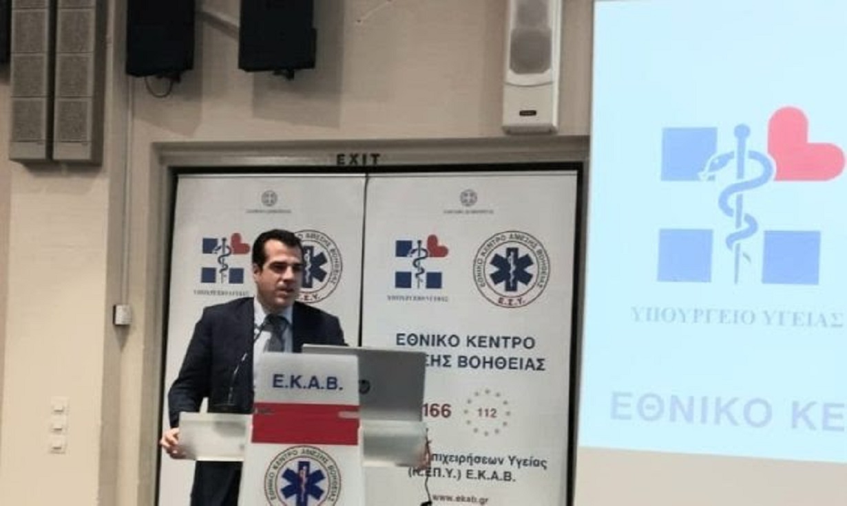 Πλεύρης στο ΕΚΑΒ -ΚΕΠΥ: Οι ασκήσεις σε πραγματικό επίπεδο και όχι σε επίπεδο θεωρίας