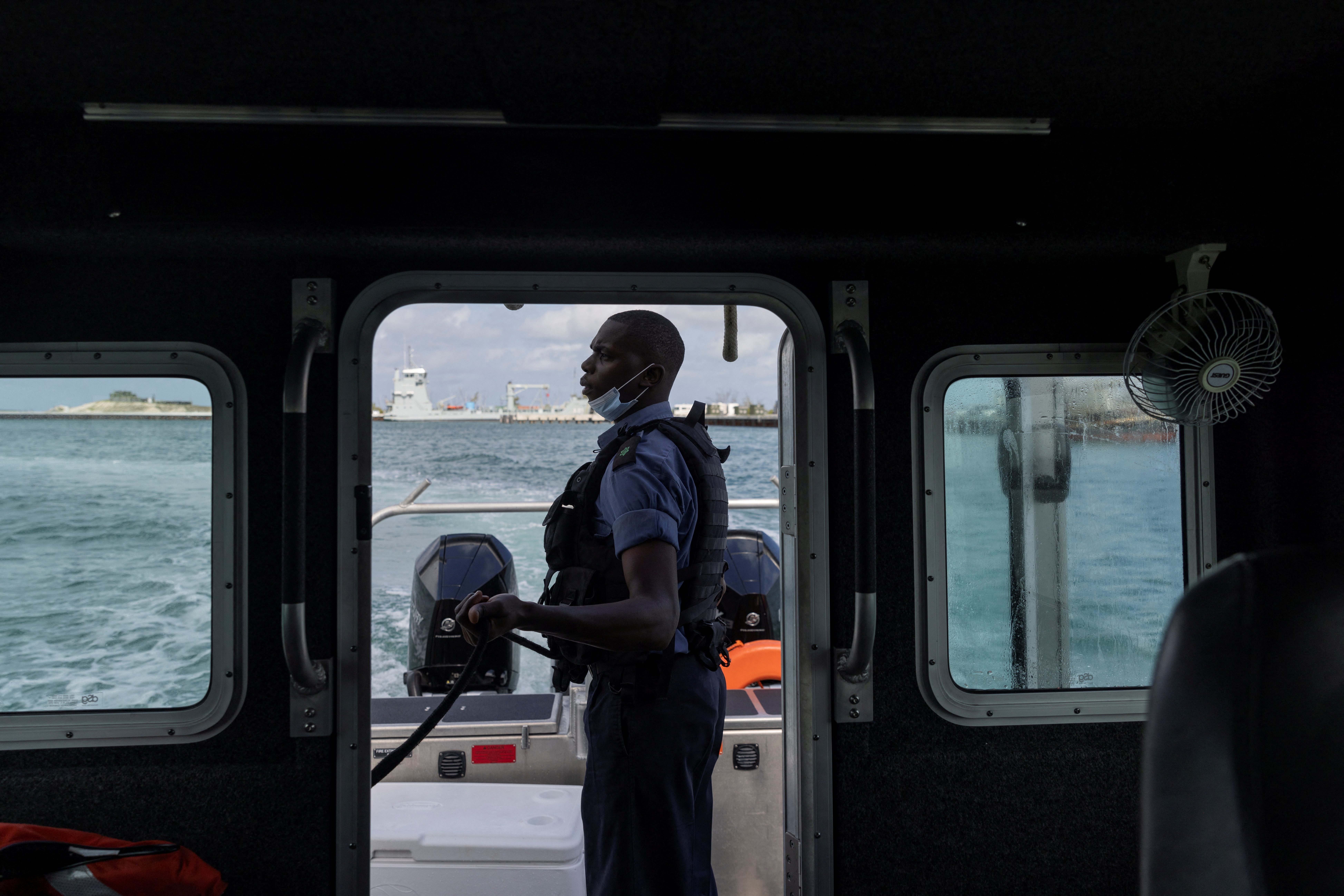 FILE PHOTO: A member of the Royal Bahamas Defence Force departs from Coral Harbour Base in Coral Harbour, Bahamas April 20, 2022. Picture taken April 20, 2022. REUTERS