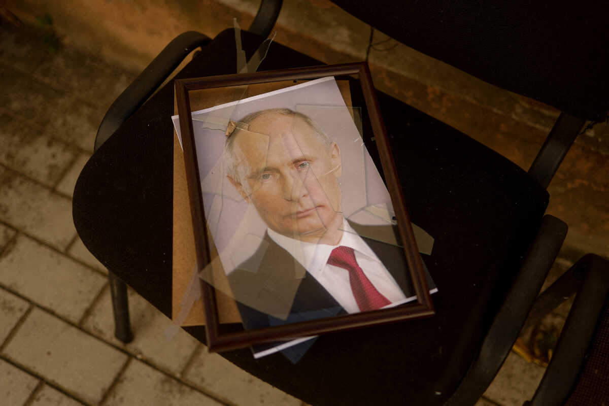 Βλαντιμίρ Πούτιν: «Φουντώνουν» οι φήμες για τον διάδοχό του – «Έμπιστο υποχείριο θα αναλάβει το Κρεμλίνο φέτος»