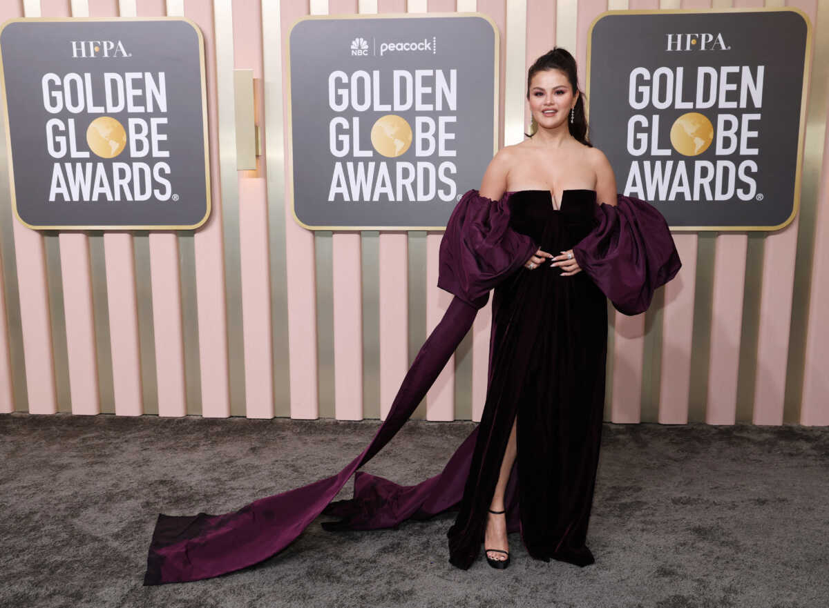 Golden Globes 2023: Έκλεψε τις εντυπώσεις η μικρή αδελφή της Σελίνα Γκόμεζ στην τελετή