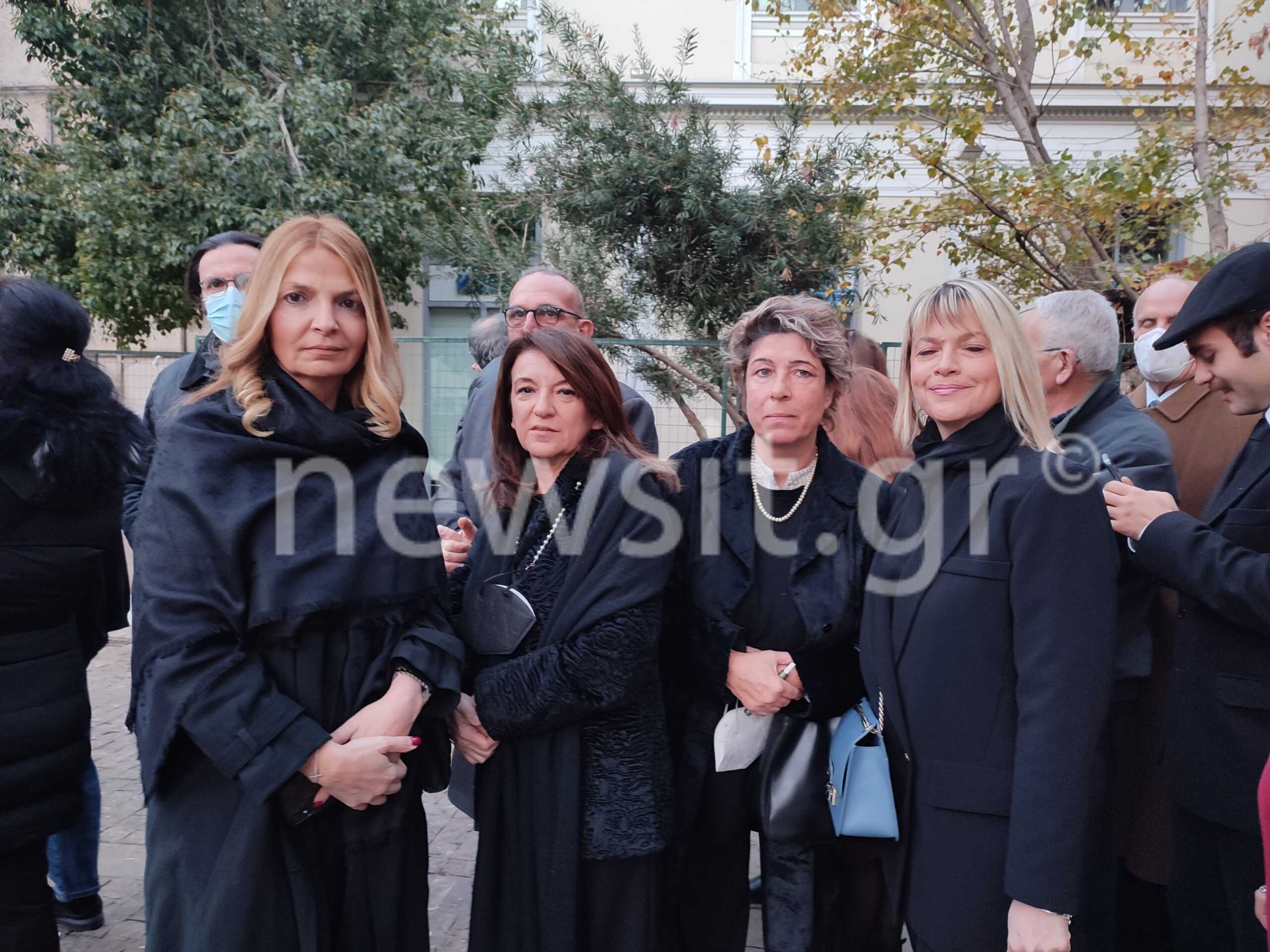 Κηδεία τέως βασιλιά Κωνσταντίνου: Συμμαθητές του Παύλου και του Νικολάου μιλούν στο newsit.gr