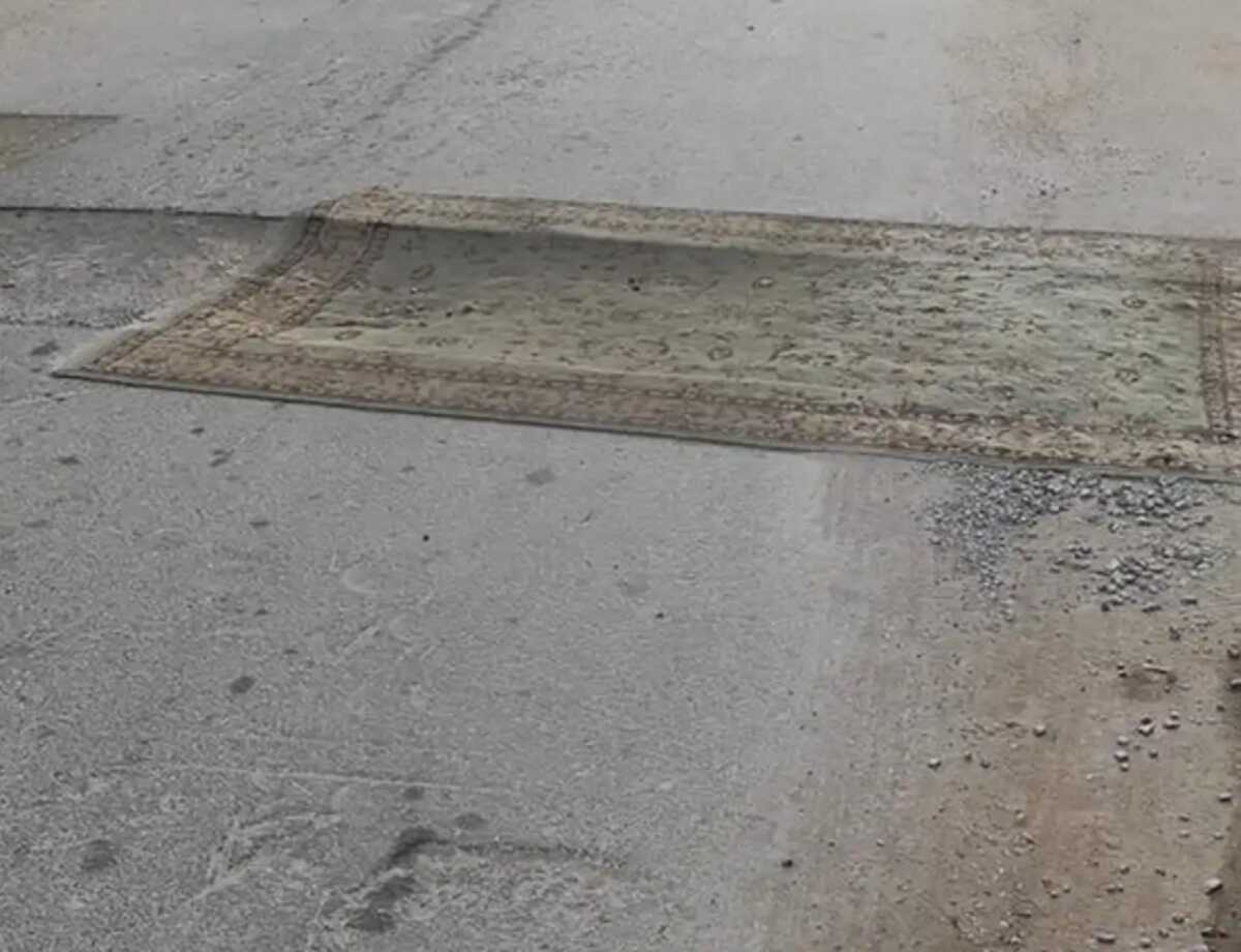 Αλεξανδρούπολη: Viral το χαλί που στρώθηκε πάνω σε επικίνδυνη λακκούβα