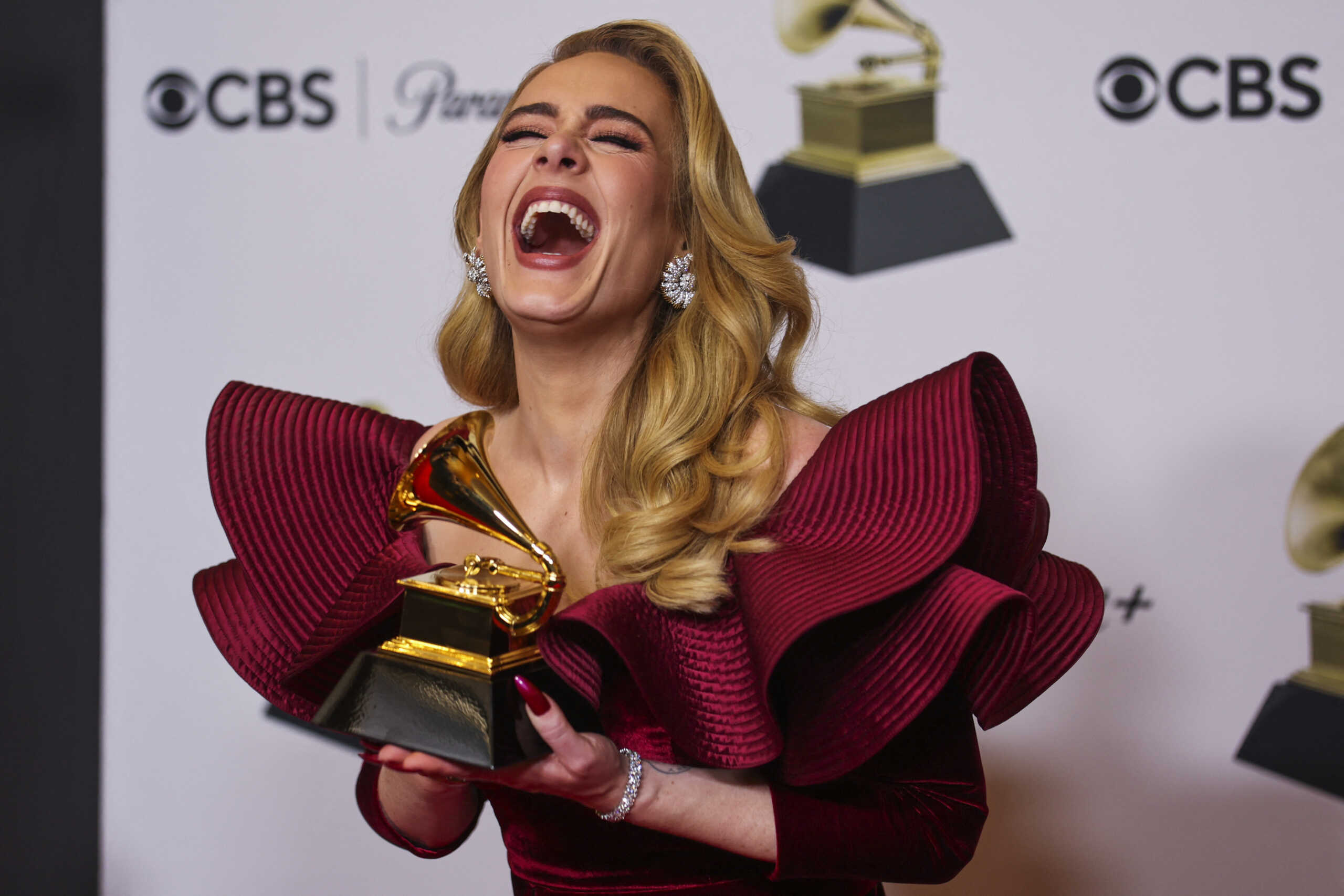 Grammy 2023: Κοκκίνισε η Αντέλ όταν συνάντησε το ίνδαλμά της, Ντουέιν Τζόνσον