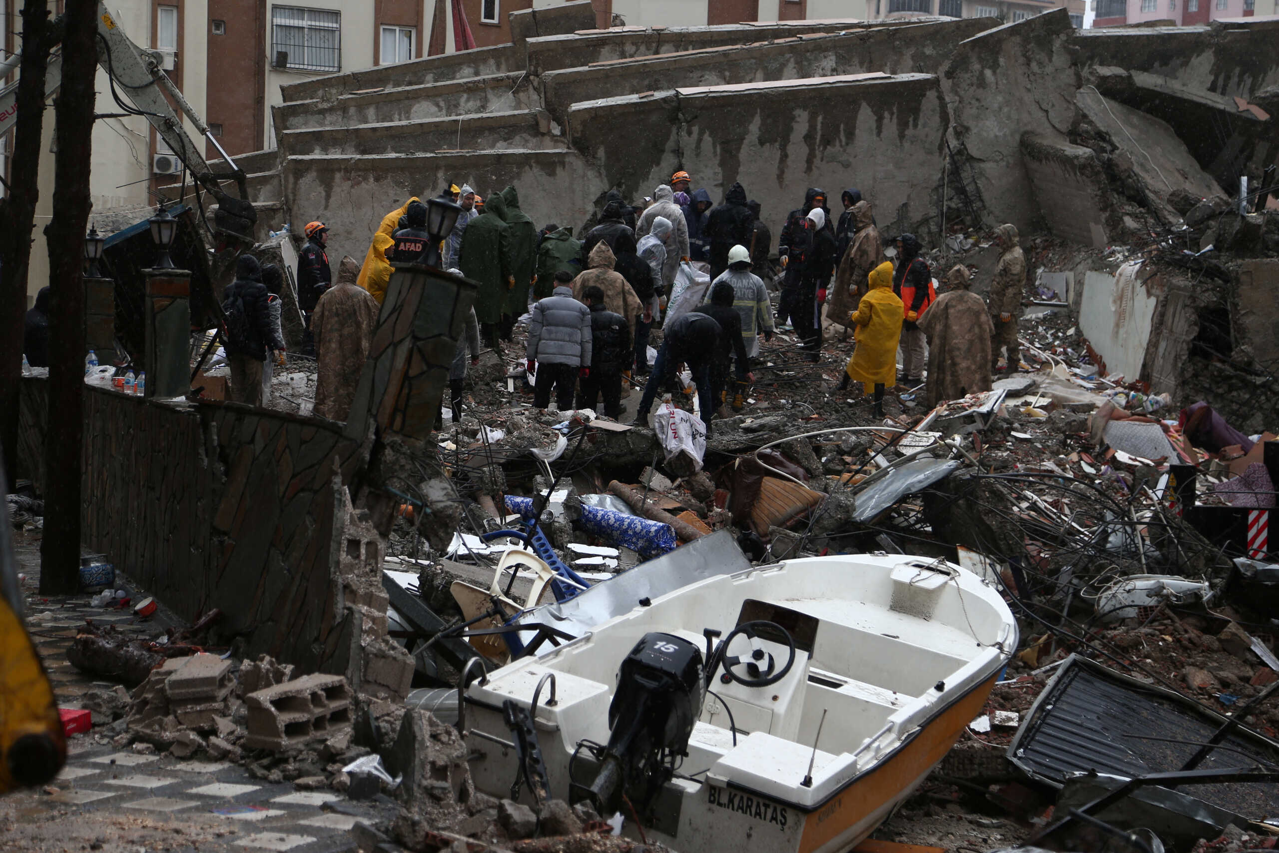 Σεισμός στην Τουρκία: «Δύσκολες συνθήκες, δεν υπάρχει συντονισμός» λέει ο Λέκκας