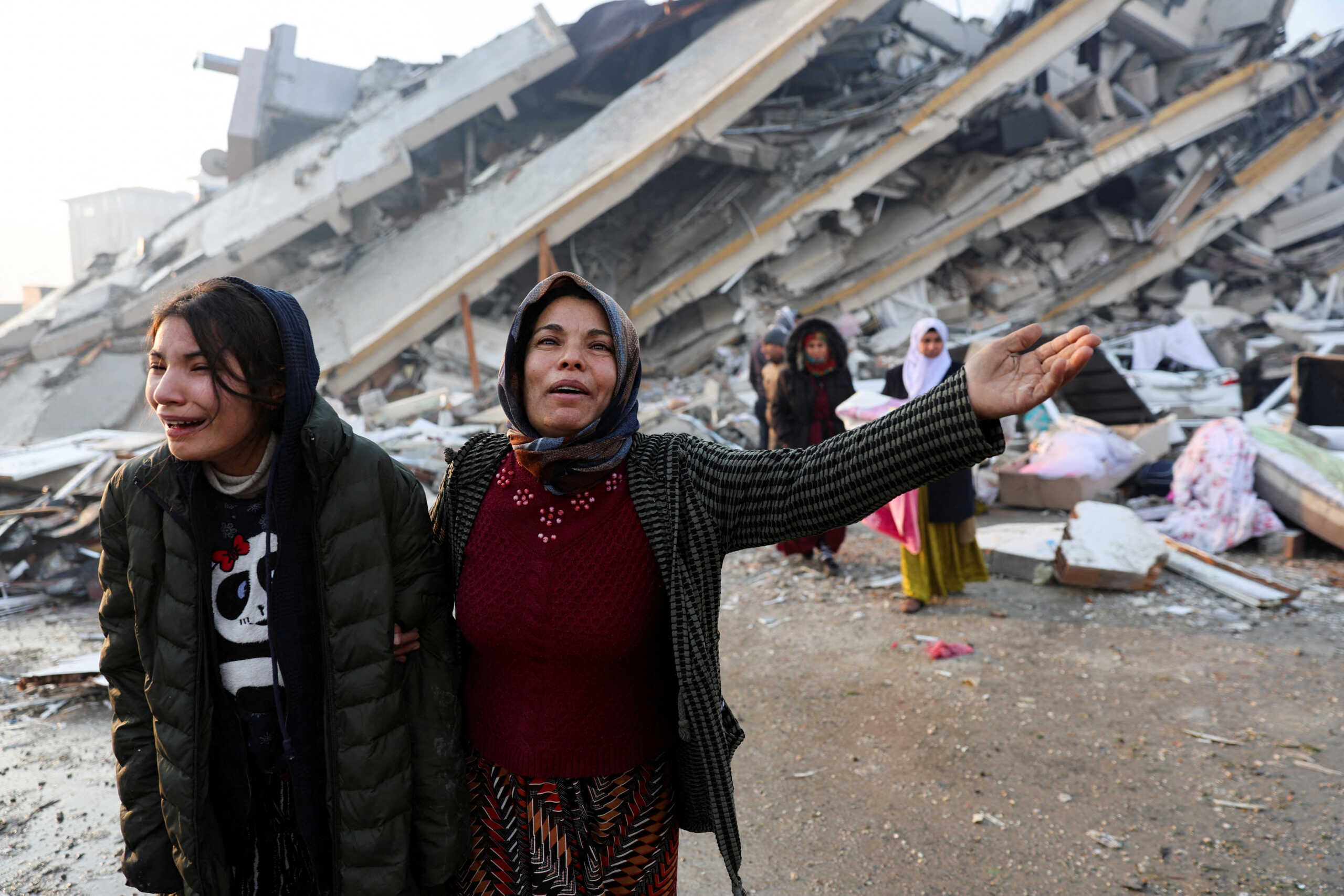 Σεισμός στην Τουρκία: Τέσσερις πτήσεις με ανθρωπιστική βοήθεια από την Ελλάδα
