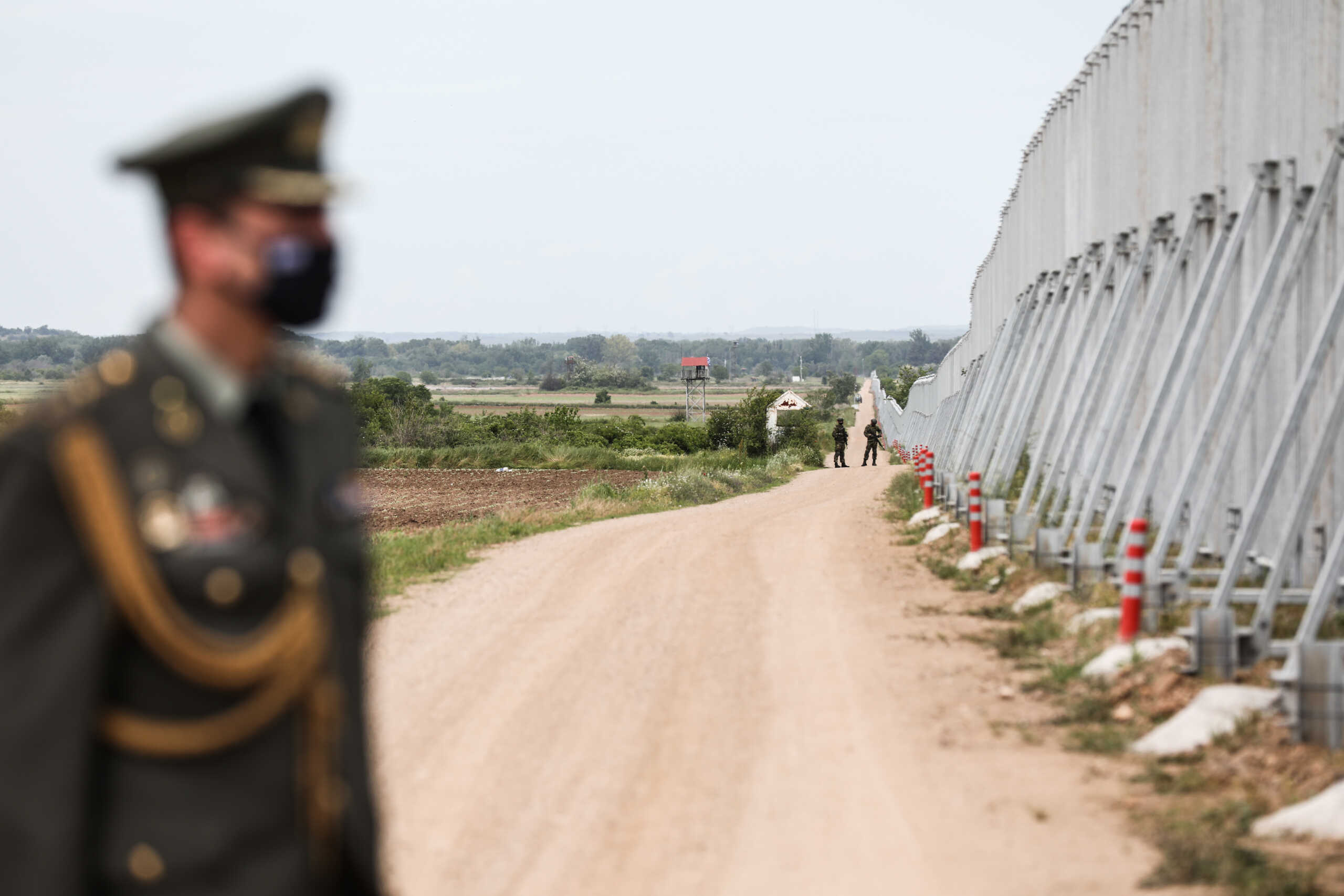 Μάνφρεντ Βέμπερ: Η Ευρωπαϊκή επιτροπή να χρηματοδοτεί φράχτες στα σύνορα όταν είναι απαραίτητο