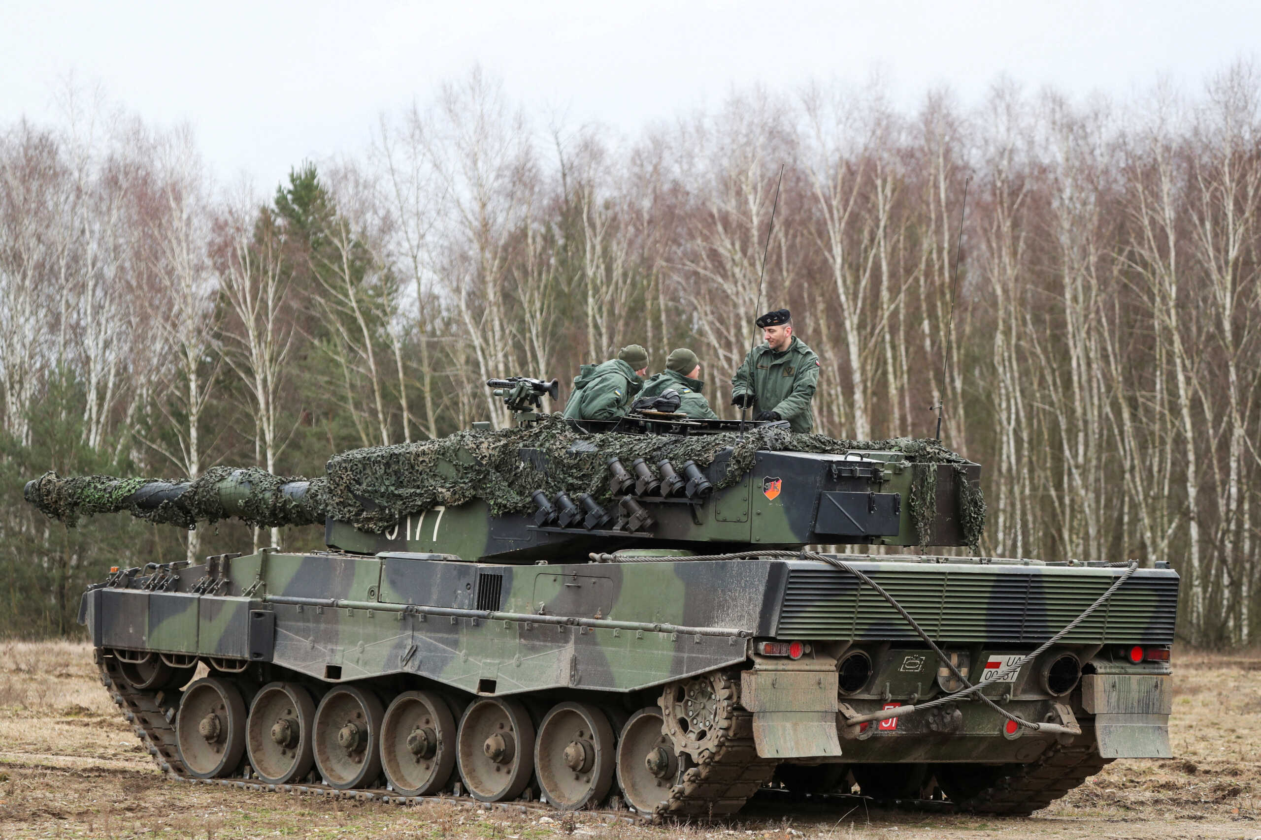 Στην Ουκρανία τα 18 άρματα μάχης Leopard 2 που είχε υποσχεθεί τον Ιανουάριο η Γερμανία