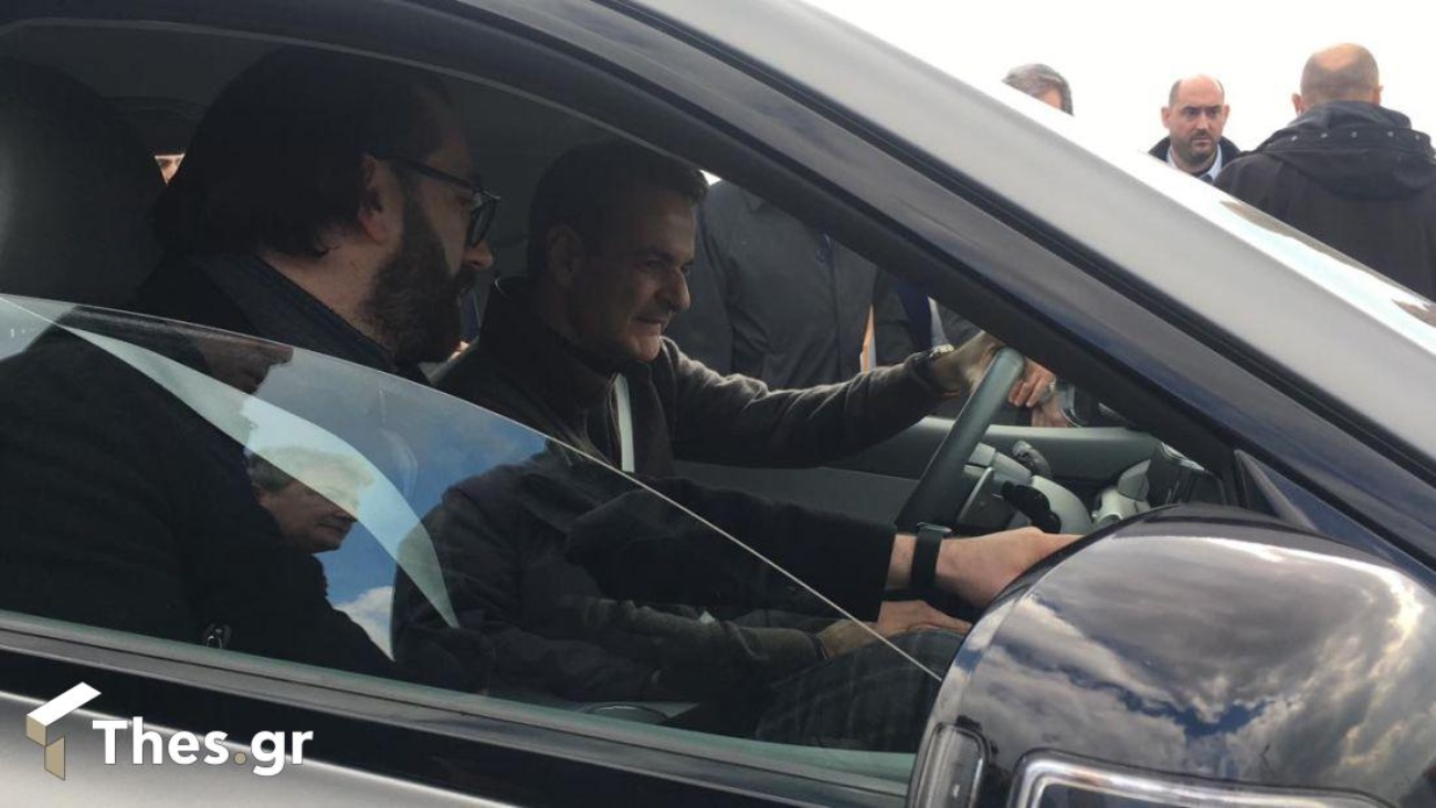 Κυριάκος Μητσοτάκης: Οδήγησε αυτοκίνητο υδρογόνου στην Κοζάνη – Το βίντεο με το test drive του Πρωθυπουργού