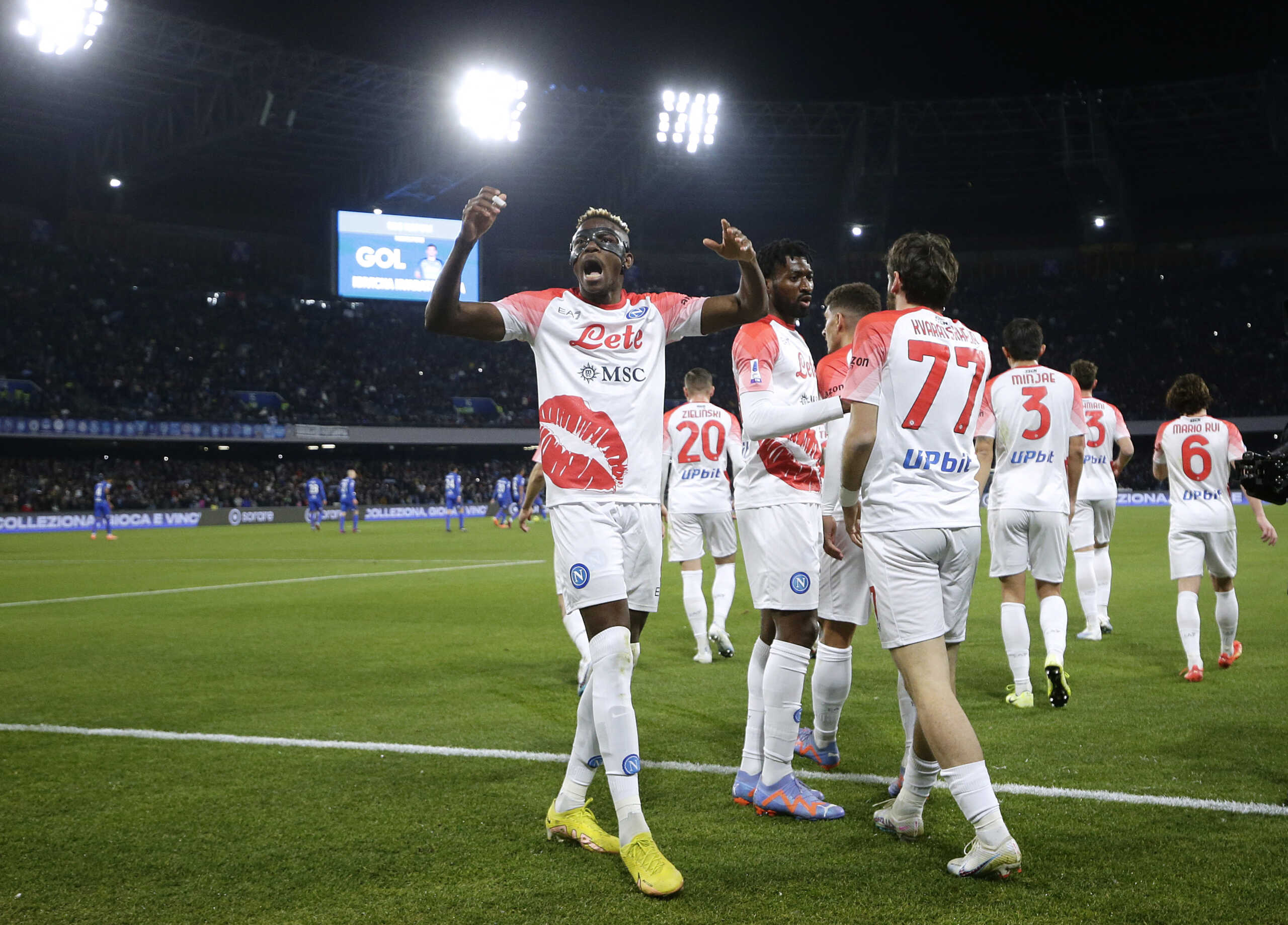 Soccer Football - Serie A - Napoli v Cremonese - Stadio Diego Armando Maradona, Naples, Italy - February 12, 2023 Napoli's Victor Osimhen celebrates their first goal scored by Khvicha Kvaratskhelia REUTERS