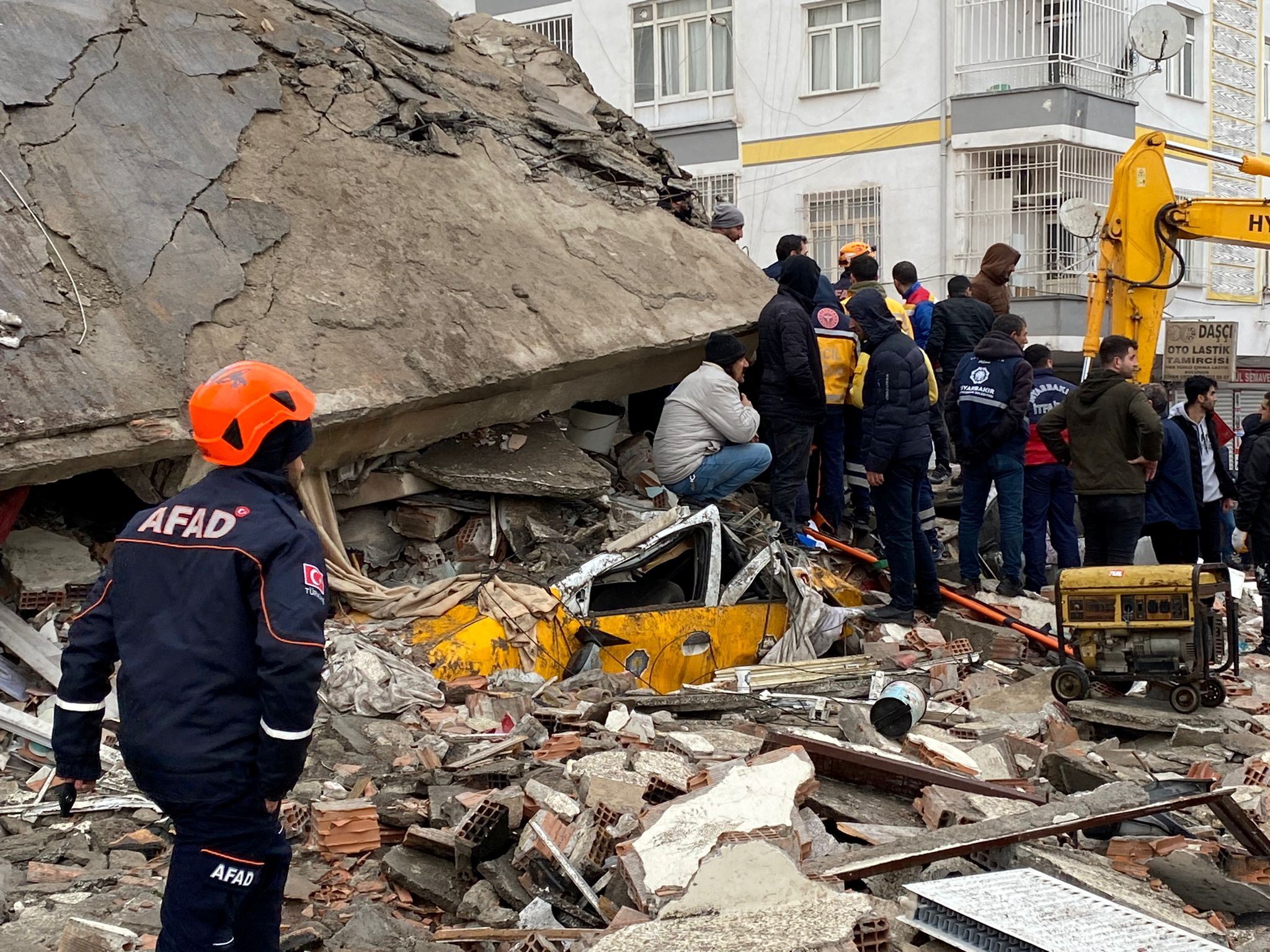 Οι γιατροί του ΕΣΥ στο πλευρό των σεισμόπληκτων της Τουρκίας
