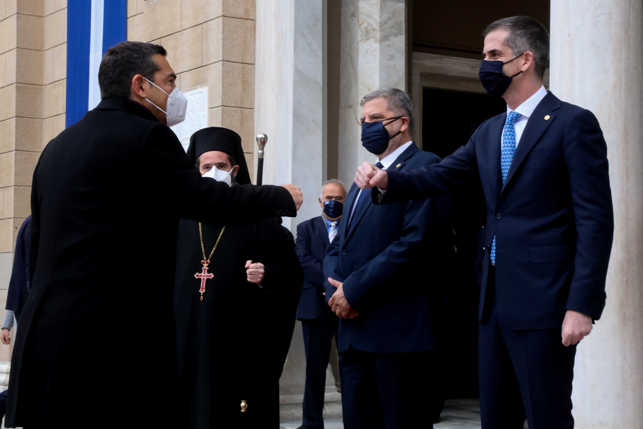 Μπακογιάννης για Τσίπρα και Χρυσή Αυγή: Δεν λέει αλήθεια, κρίμα