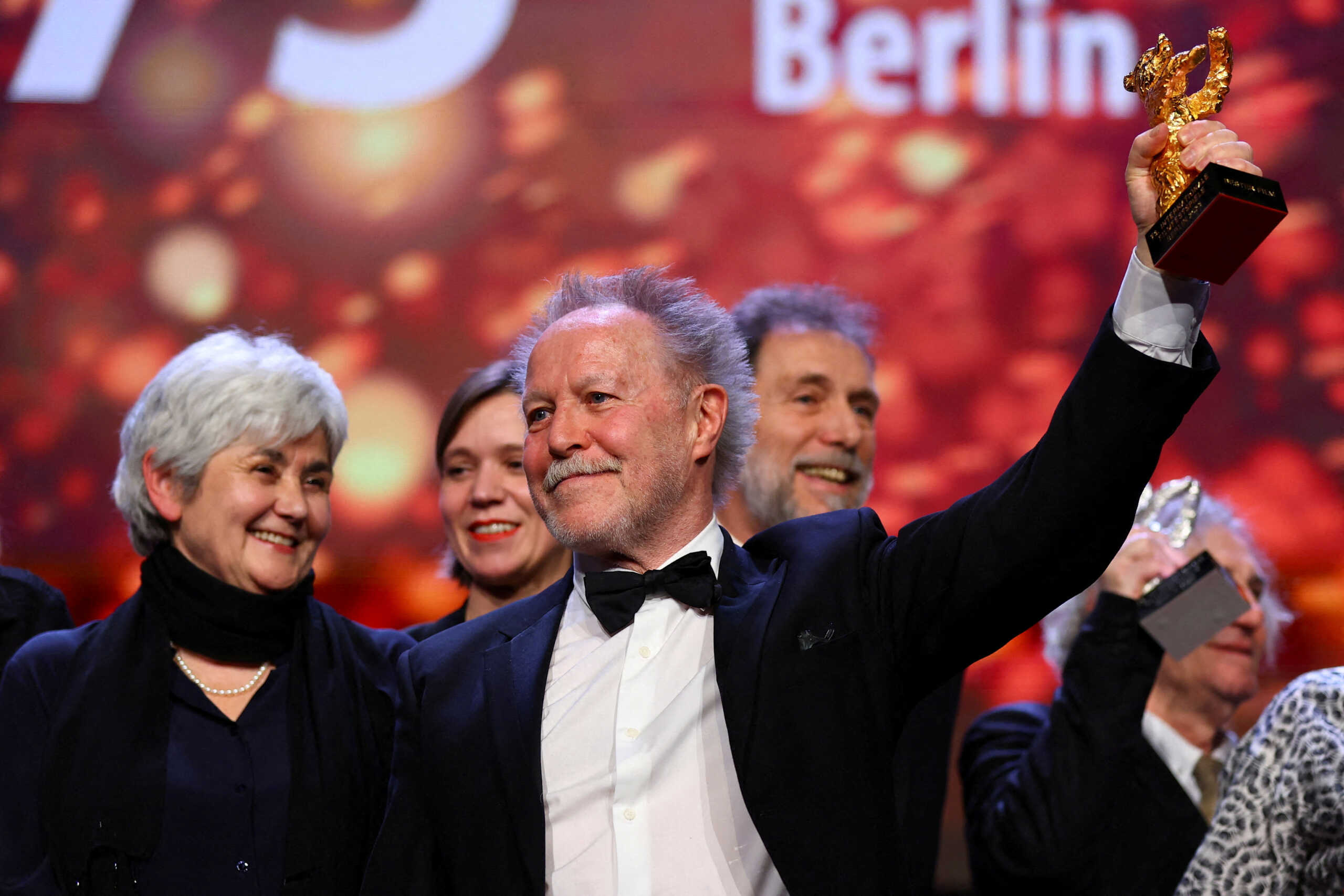 73ο Φεστιβάλ Βερολίνου: Χρυσή Άρκτος στο «On The Adamant» – Αργυρό βραβείο σεναρίου σε ταινία που γυρίστηκε στην Ελλάδα