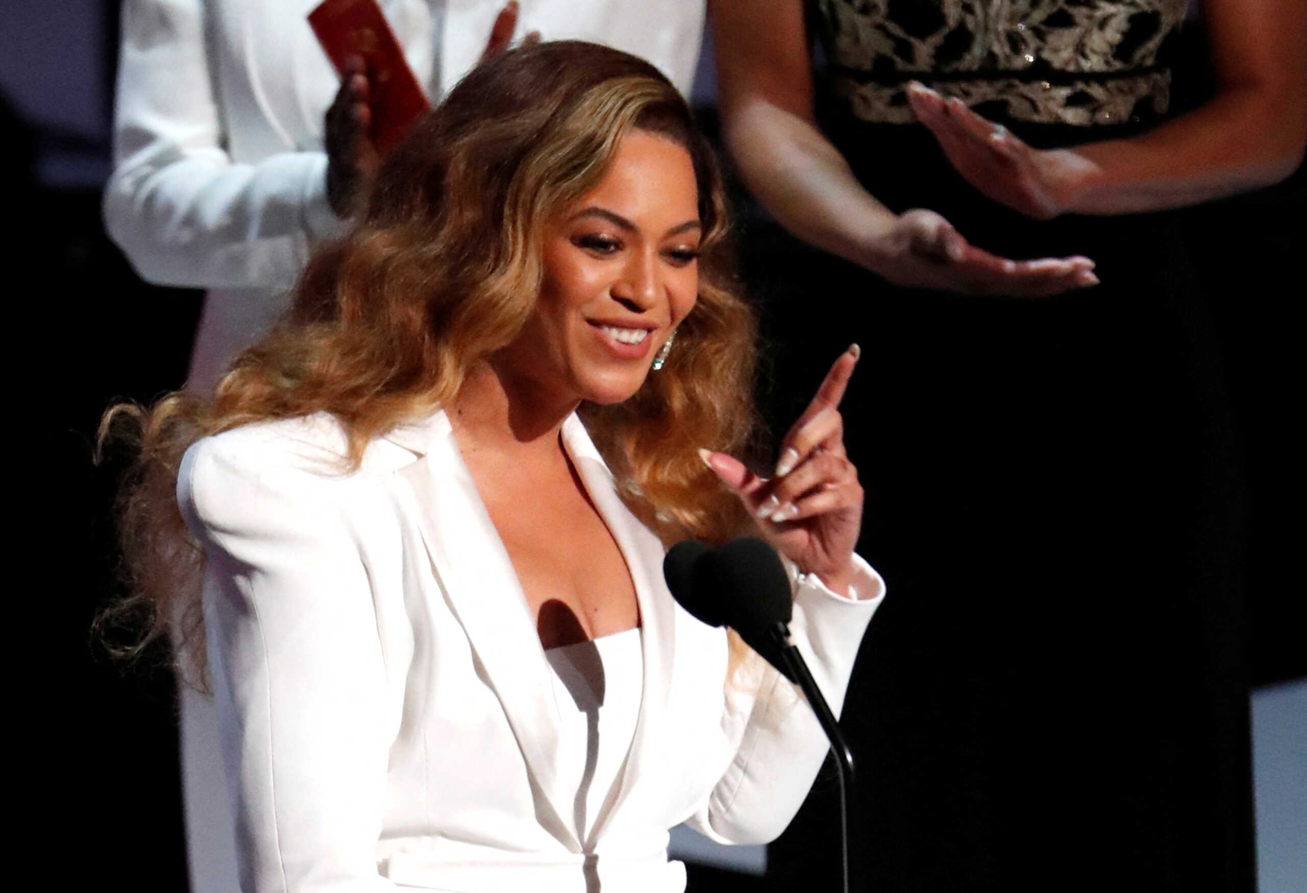 Η Beyonce ξεκινά παγκόσμια περιοδεία από την Ευρώπη