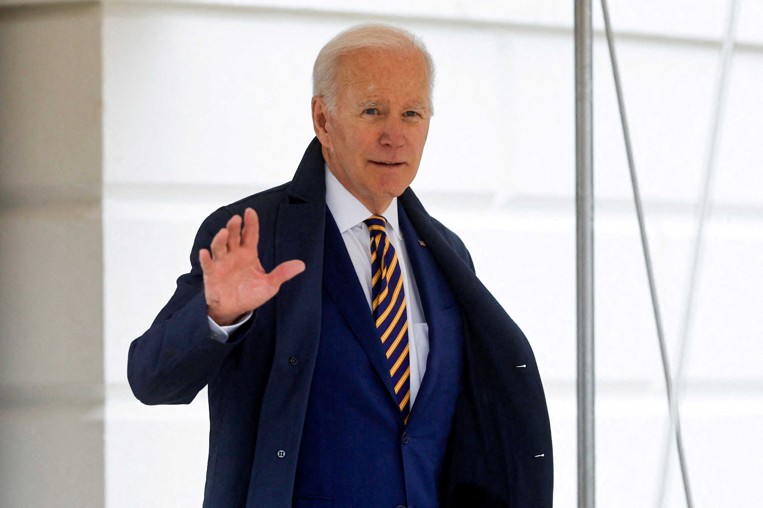 FILE PHOTO: U.S. President Joe Biden departs for travel to New York from the White House in Washington, U.S. January 31, 2023.  REUTERS
