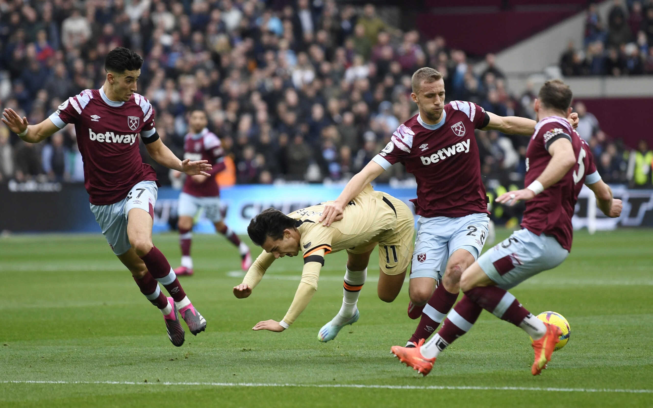 Soccer Football - Premier League - West Ham United v Chelsea - London Stadium, London, Britain - February 11, 2023 West Ham United's Tomas Soucek fouls Chelsea's Joao Felix REUTERS